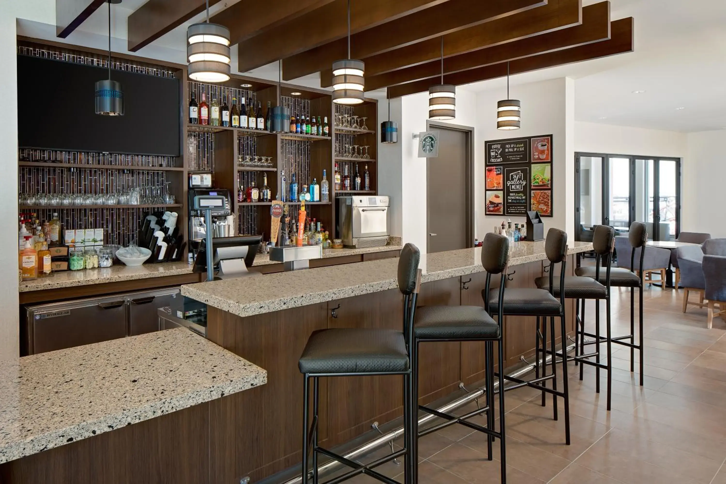 Restaurant/places to eat in Hyatt Place New Orleans Convention Center Restaurant/places to eat in Hyatt Place New Orleans Convention Center