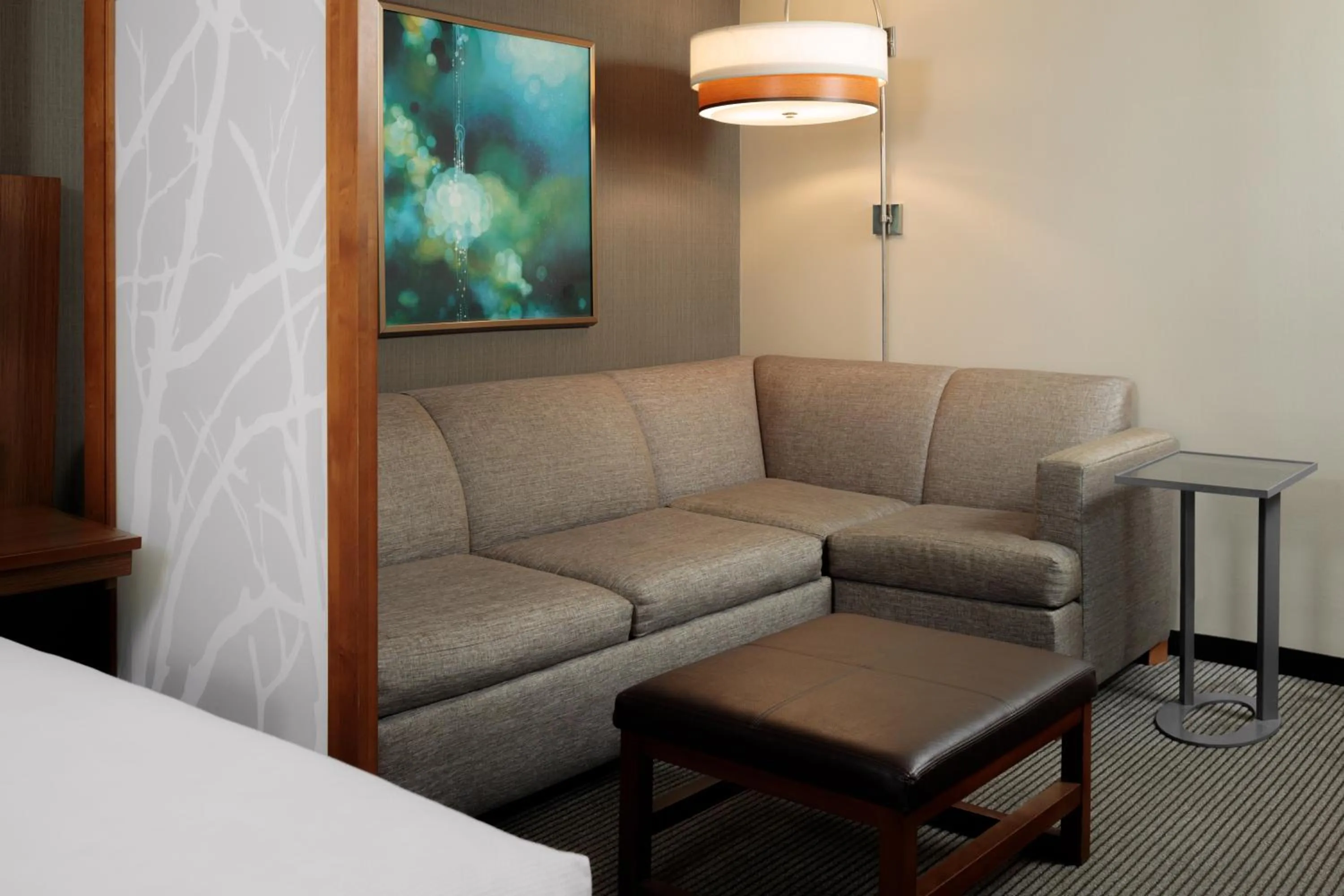 Living room in Hyatt Place New Orleans Convention Center