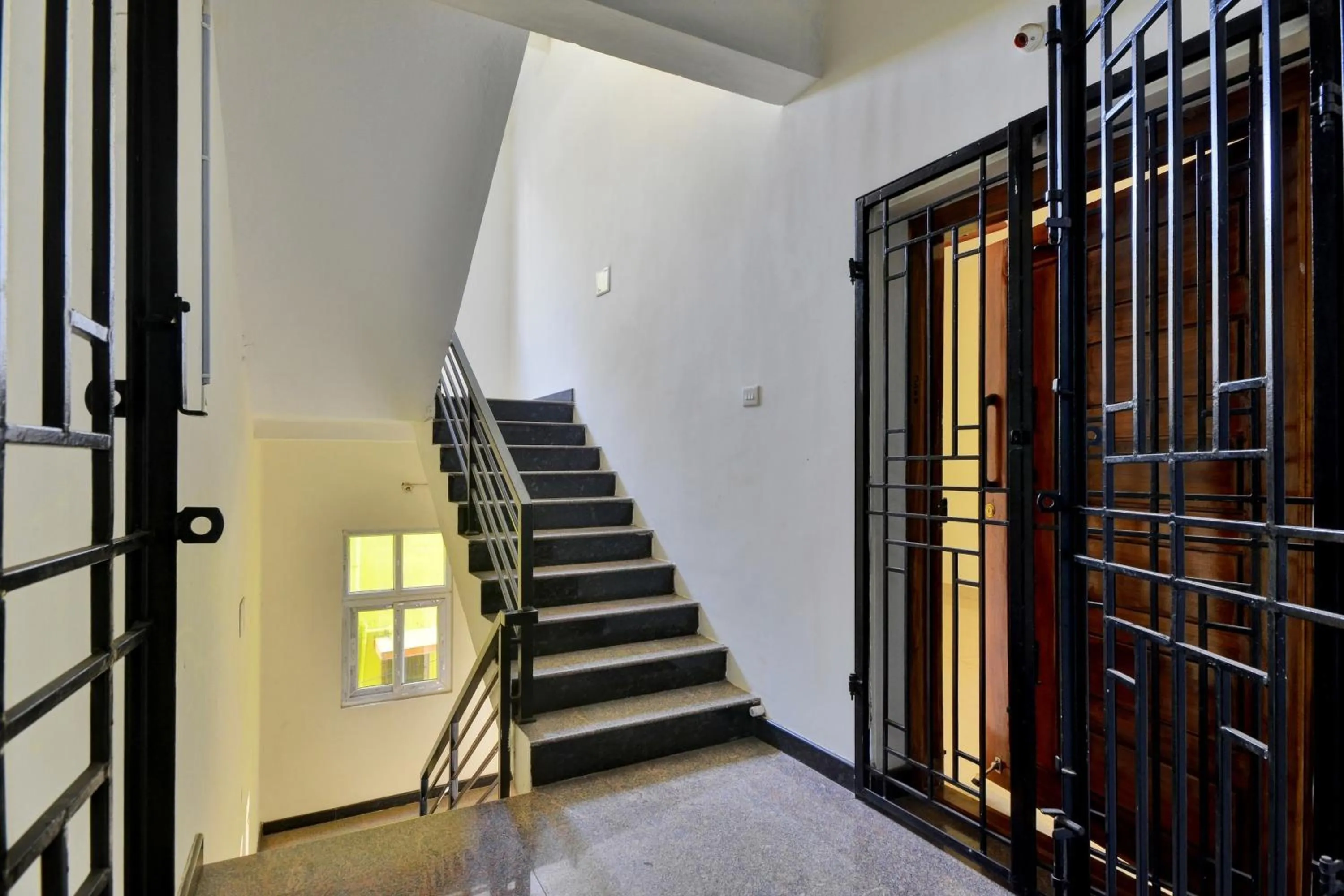 Facade/entrance in Hotel O Hotel Snowdrop