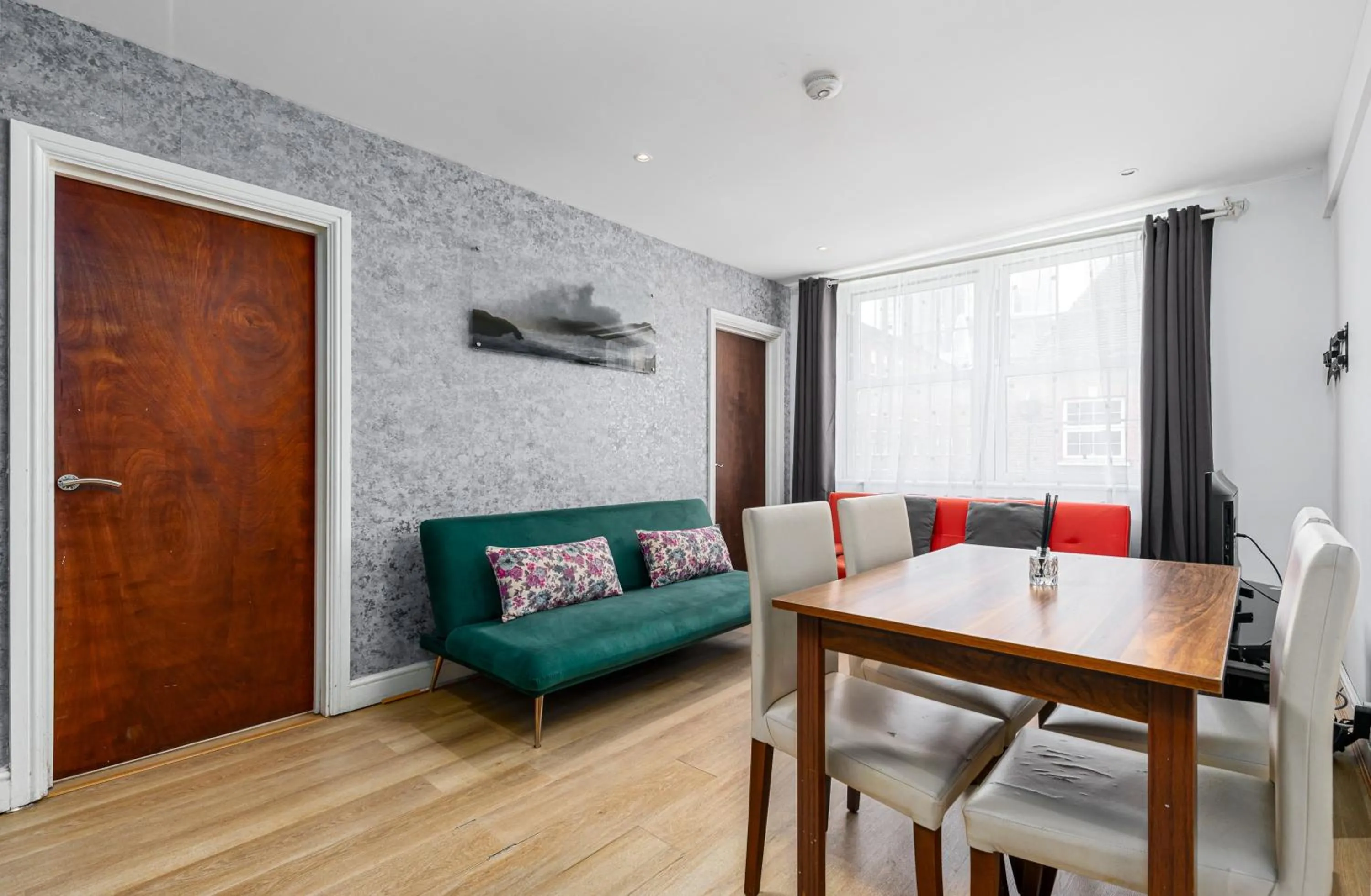 Aldgate Flats