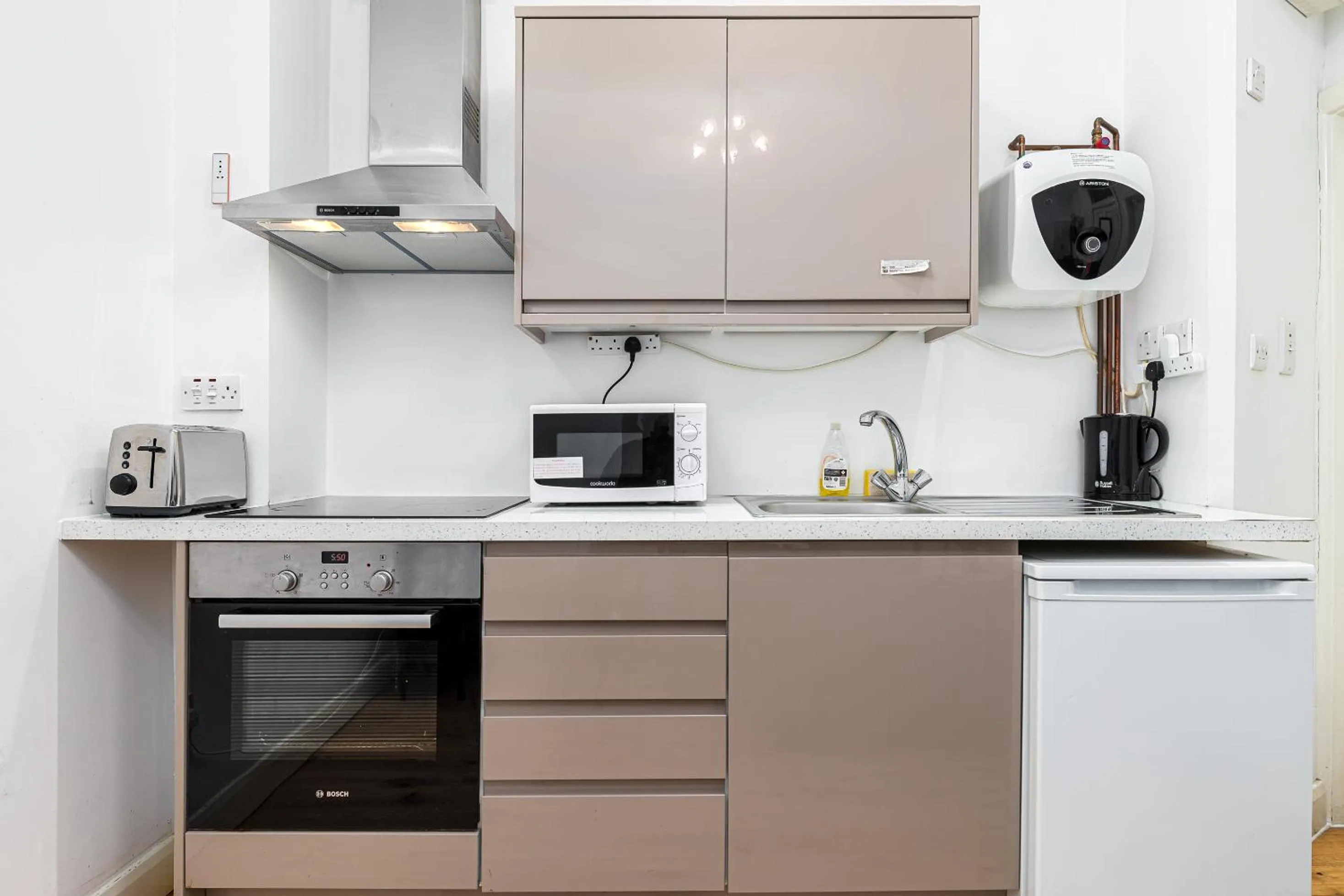 Aldgate Flats