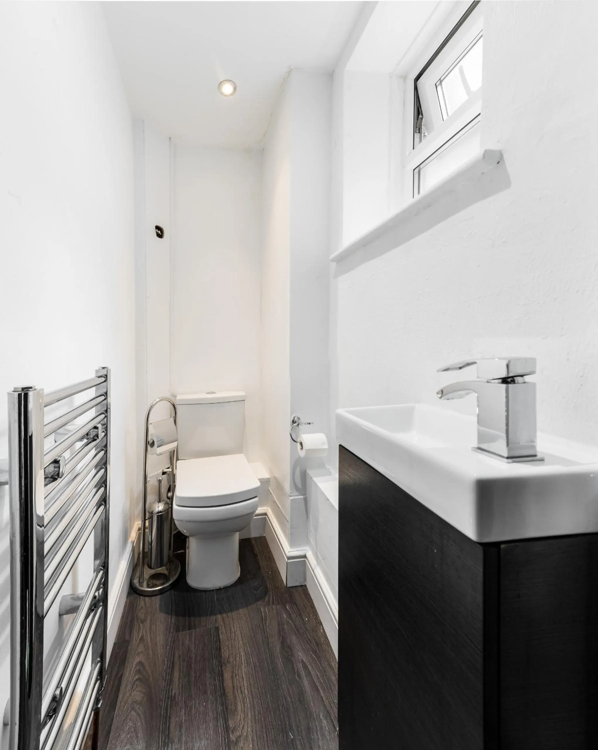 Bathroom in Aldgate Flats