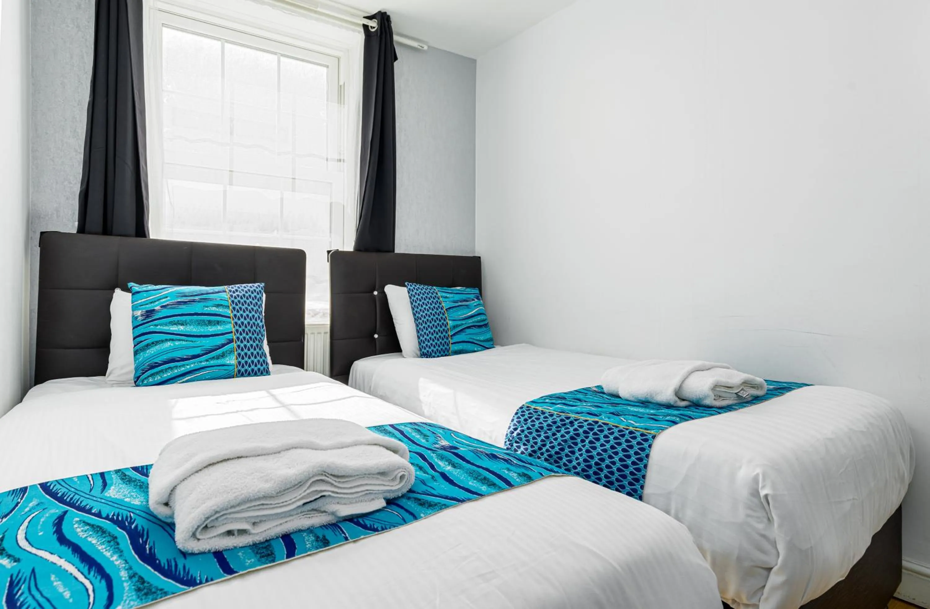 Bed in Aldgate Flats