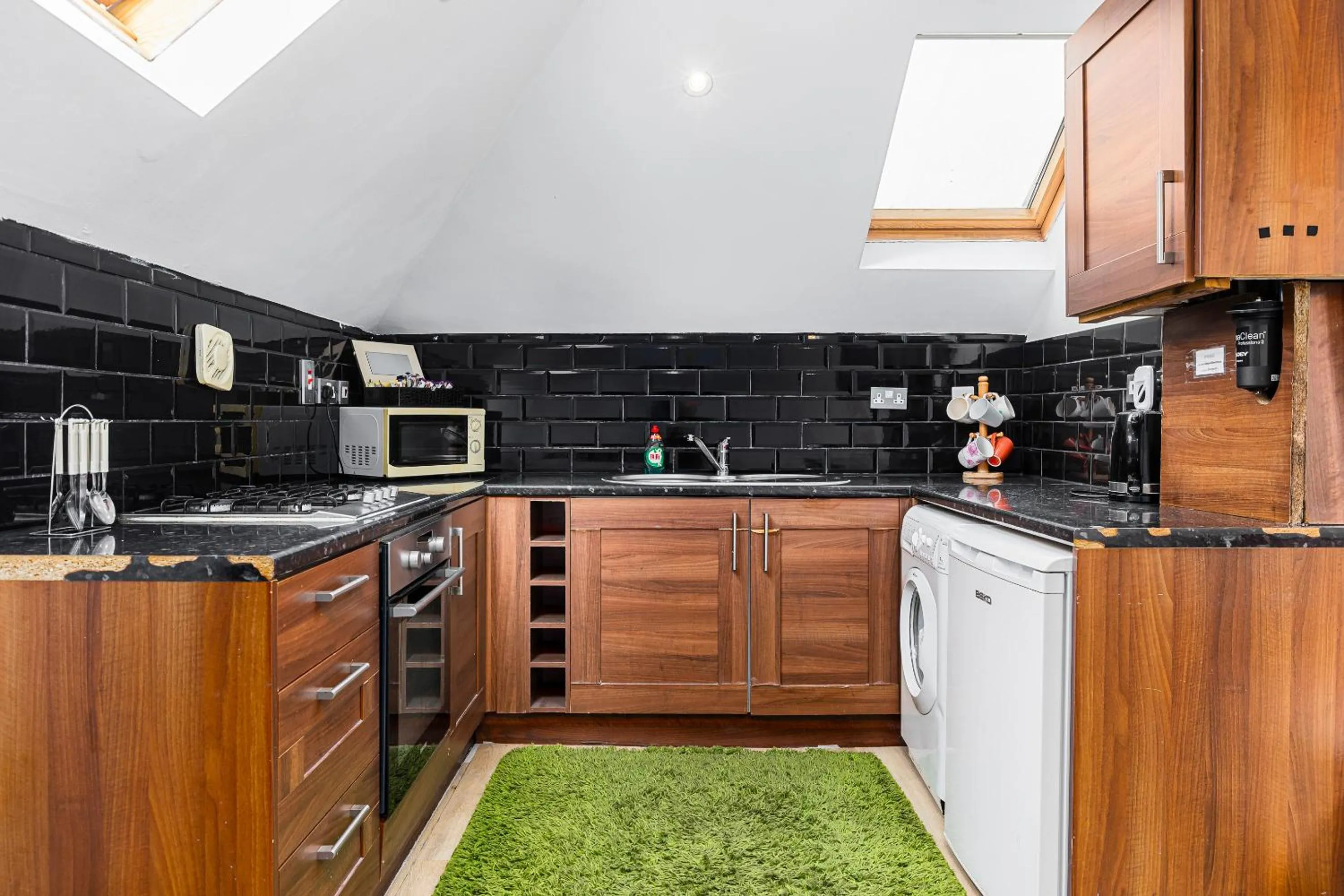 Aldgate Flats