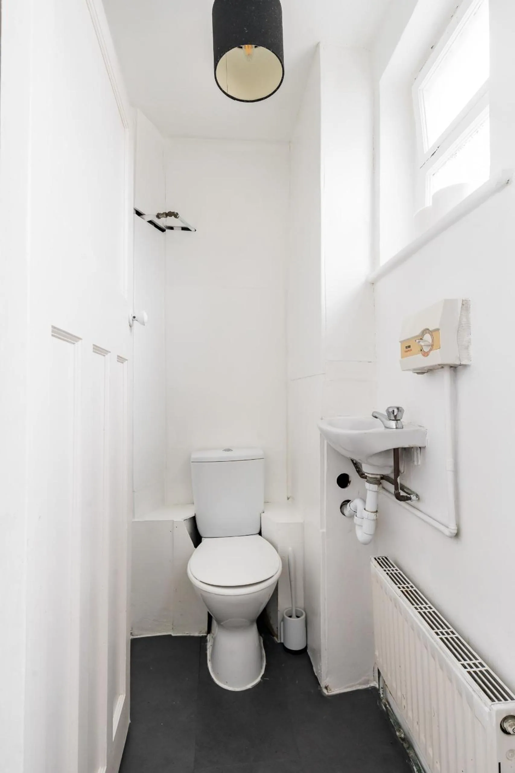 Bathroom in Aldgate Flats