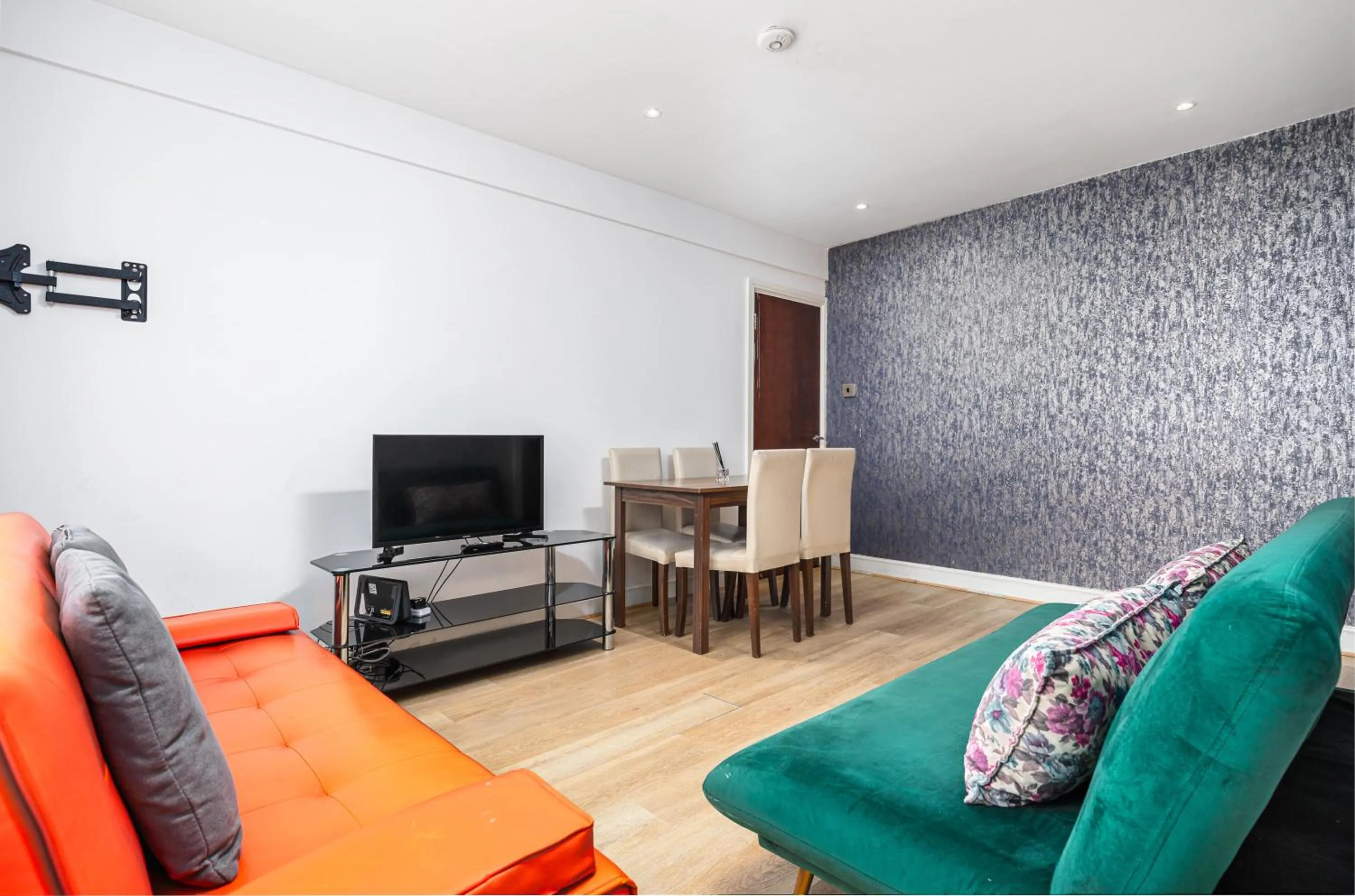 Aldgate Flats