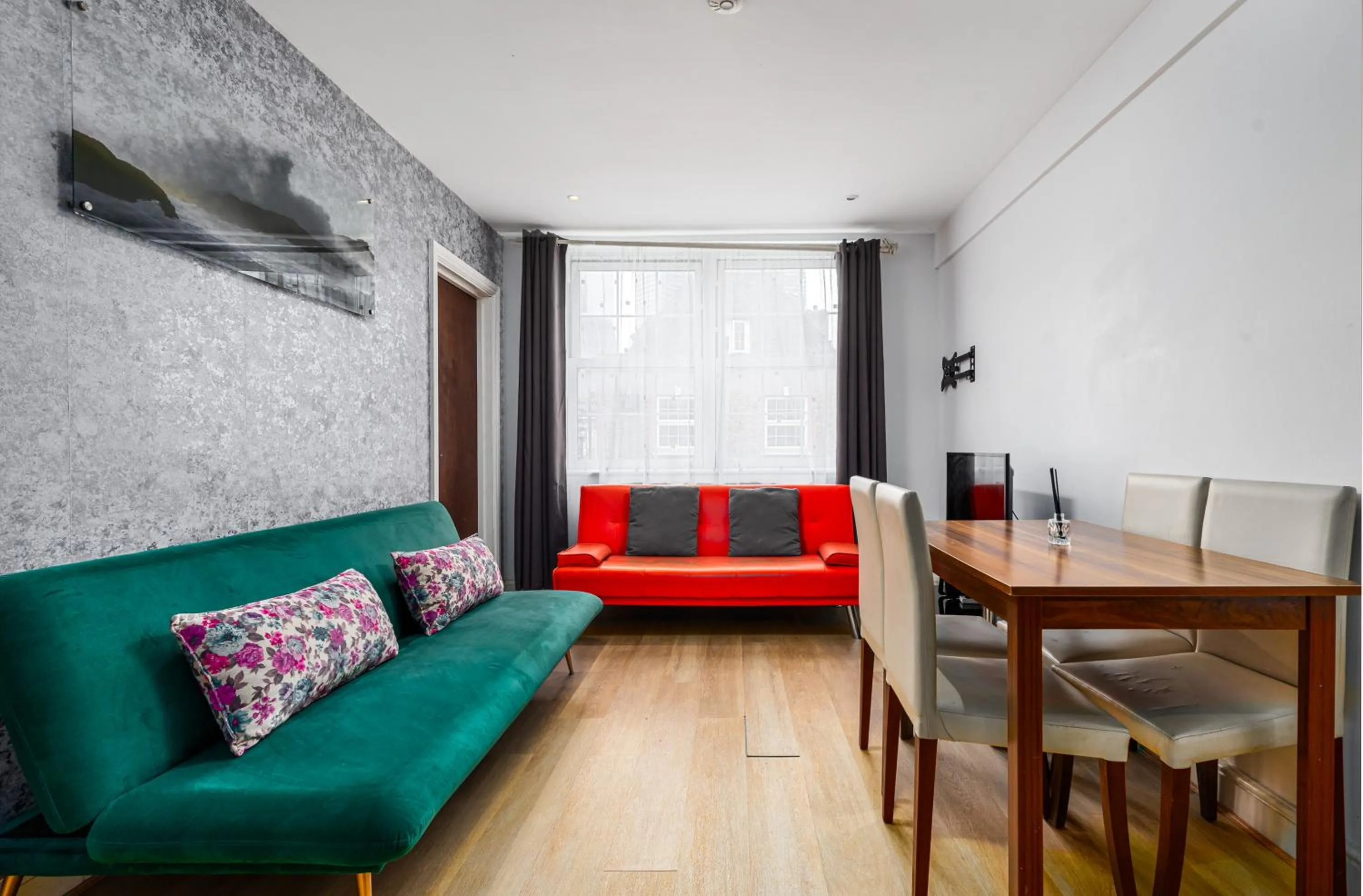 Aldgate Flats