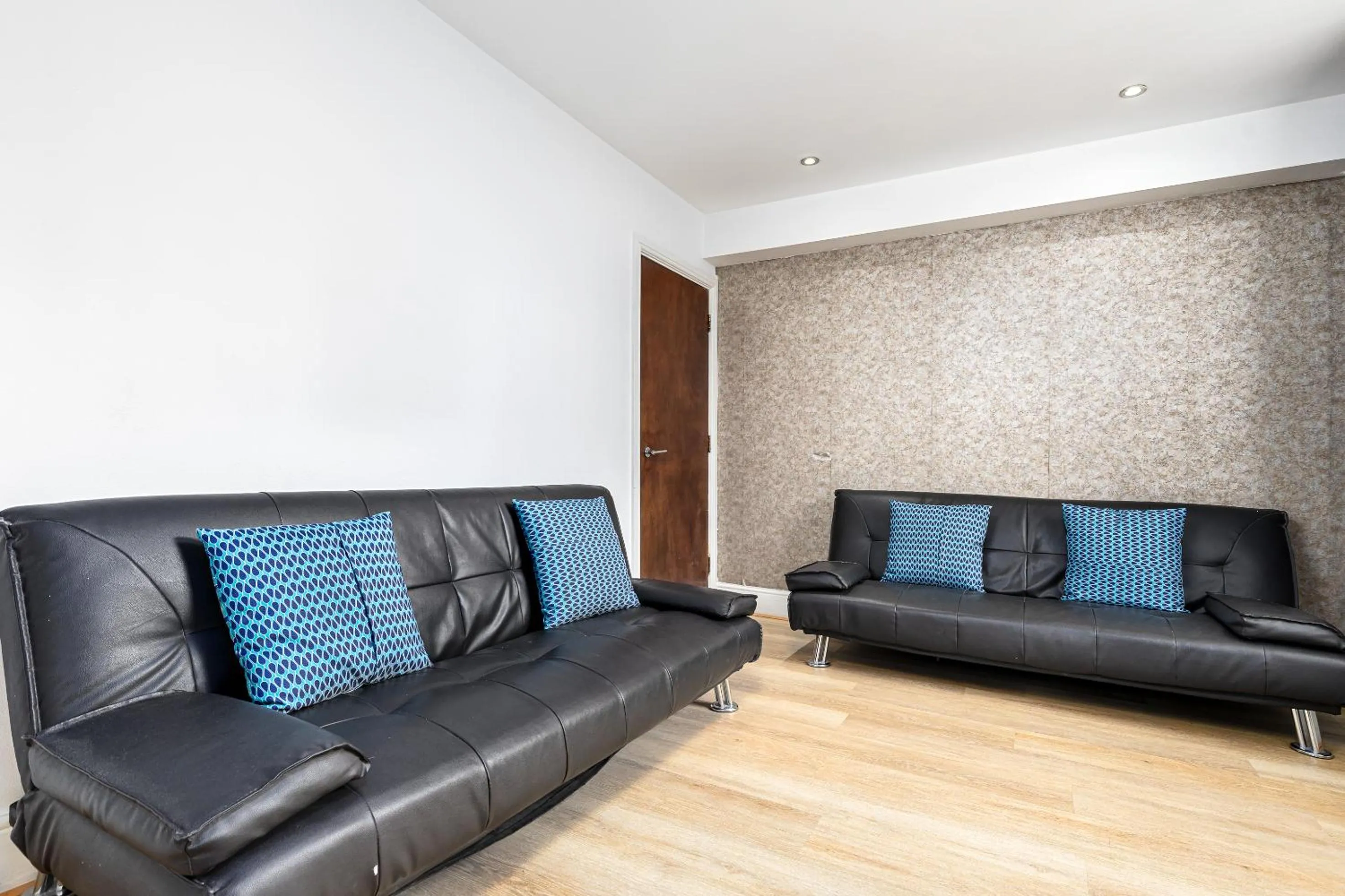 Aldgate Flats