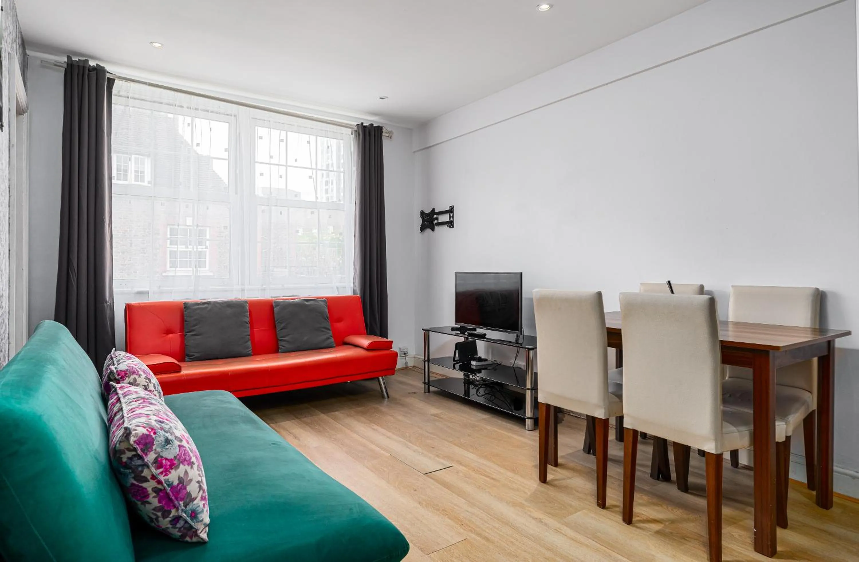 Aldgate Flats