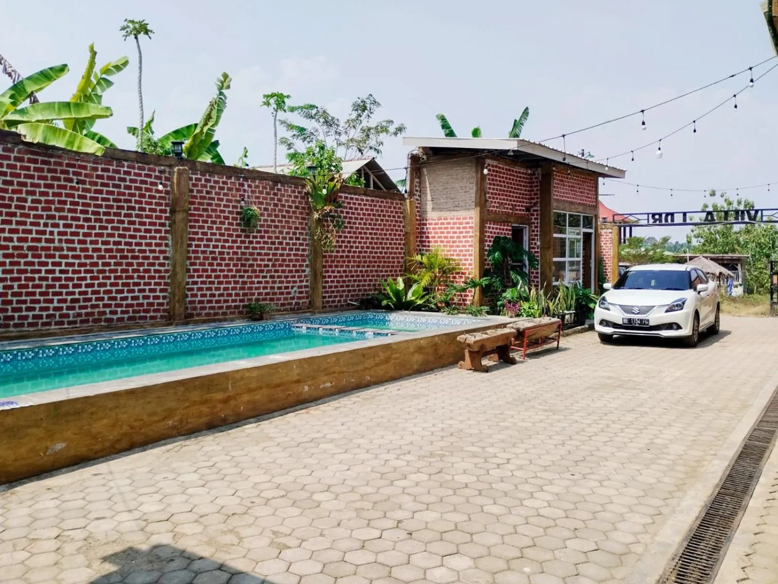 Swimming pool in The Lavana Villa LDR Bandar Lampung