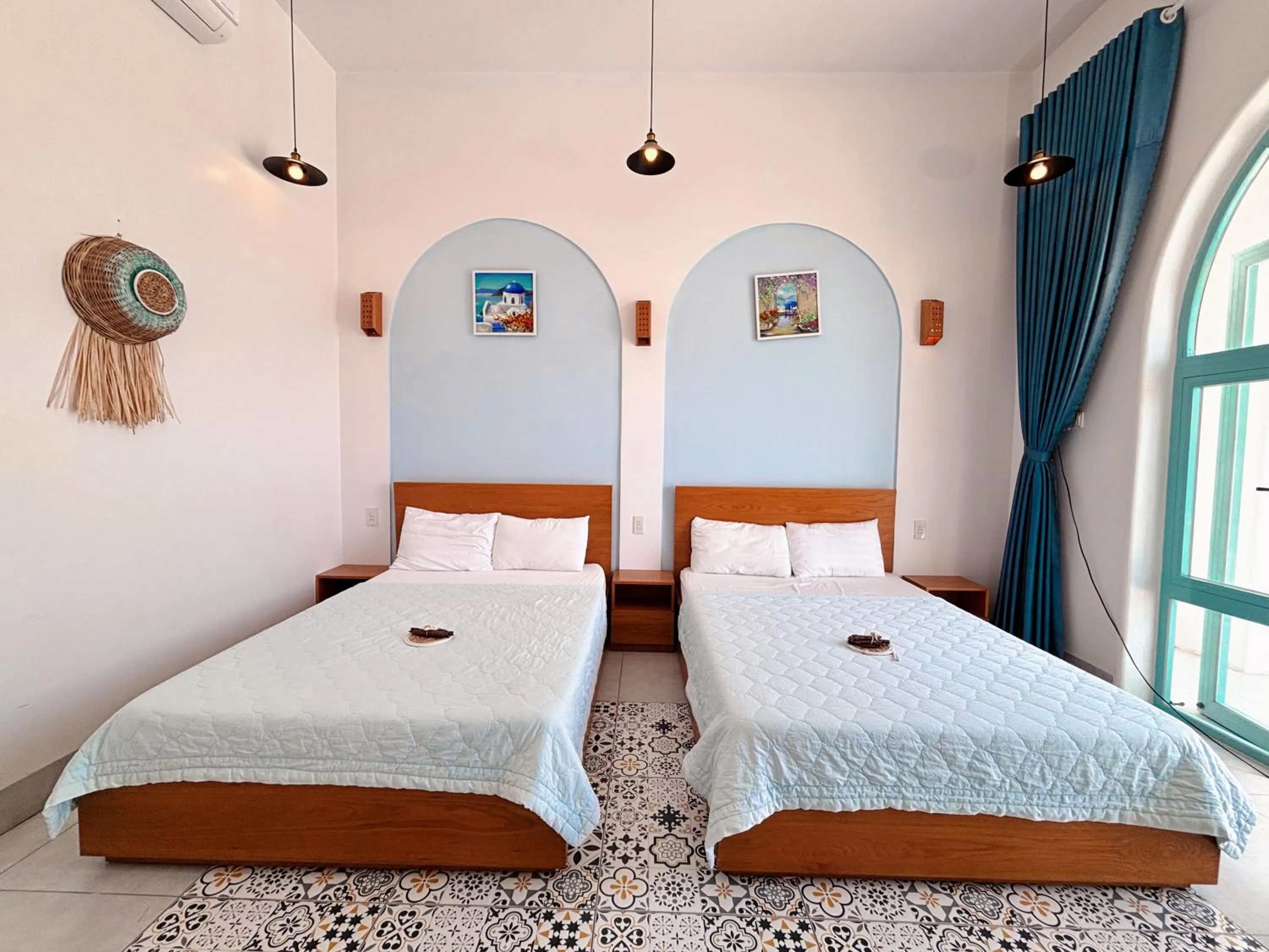 Bedroom, Bed in Santorini Villa Cam Ranh