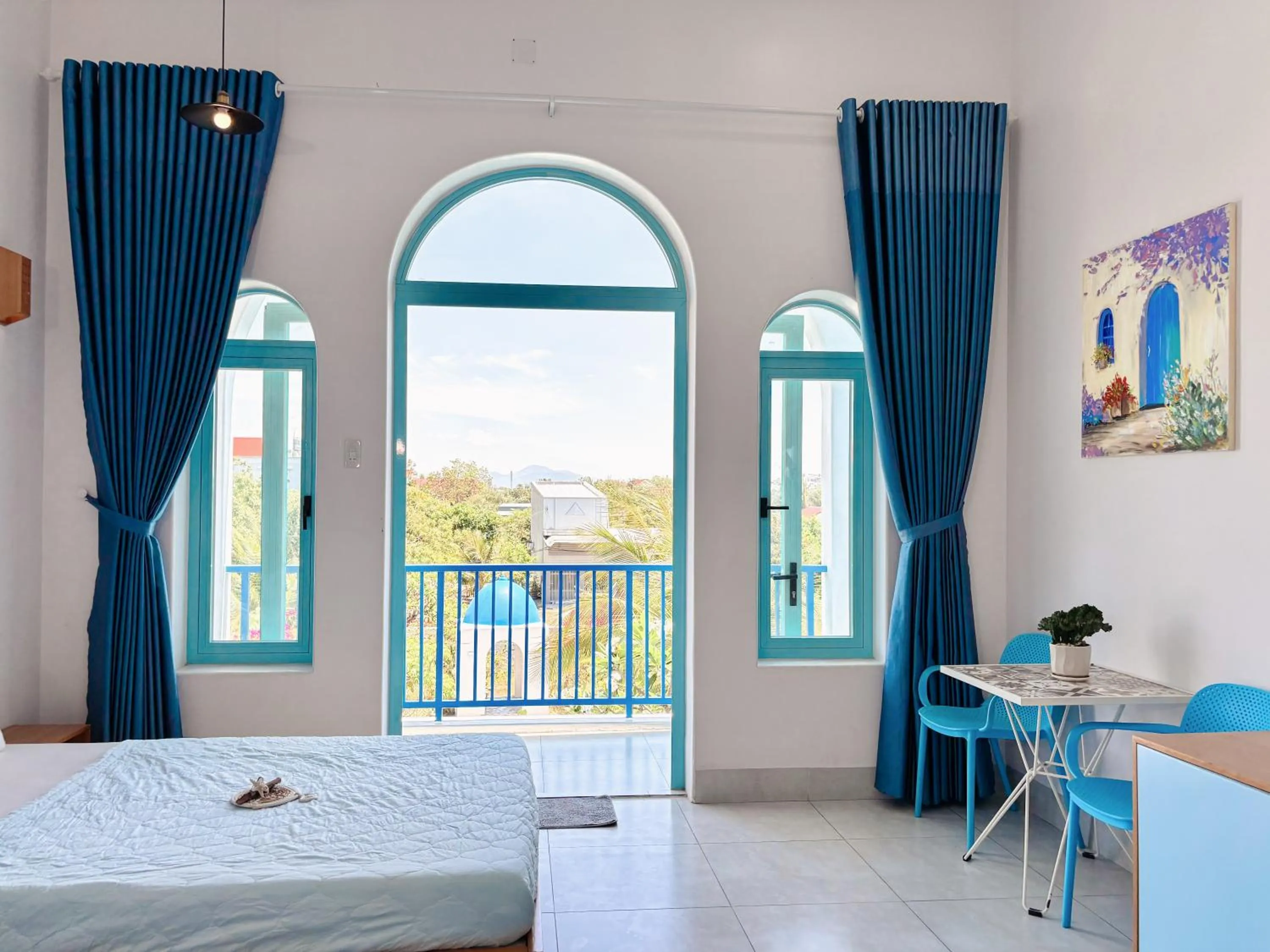 Balcony/Terrace, Bed in Santorini Villa Cam Ranh