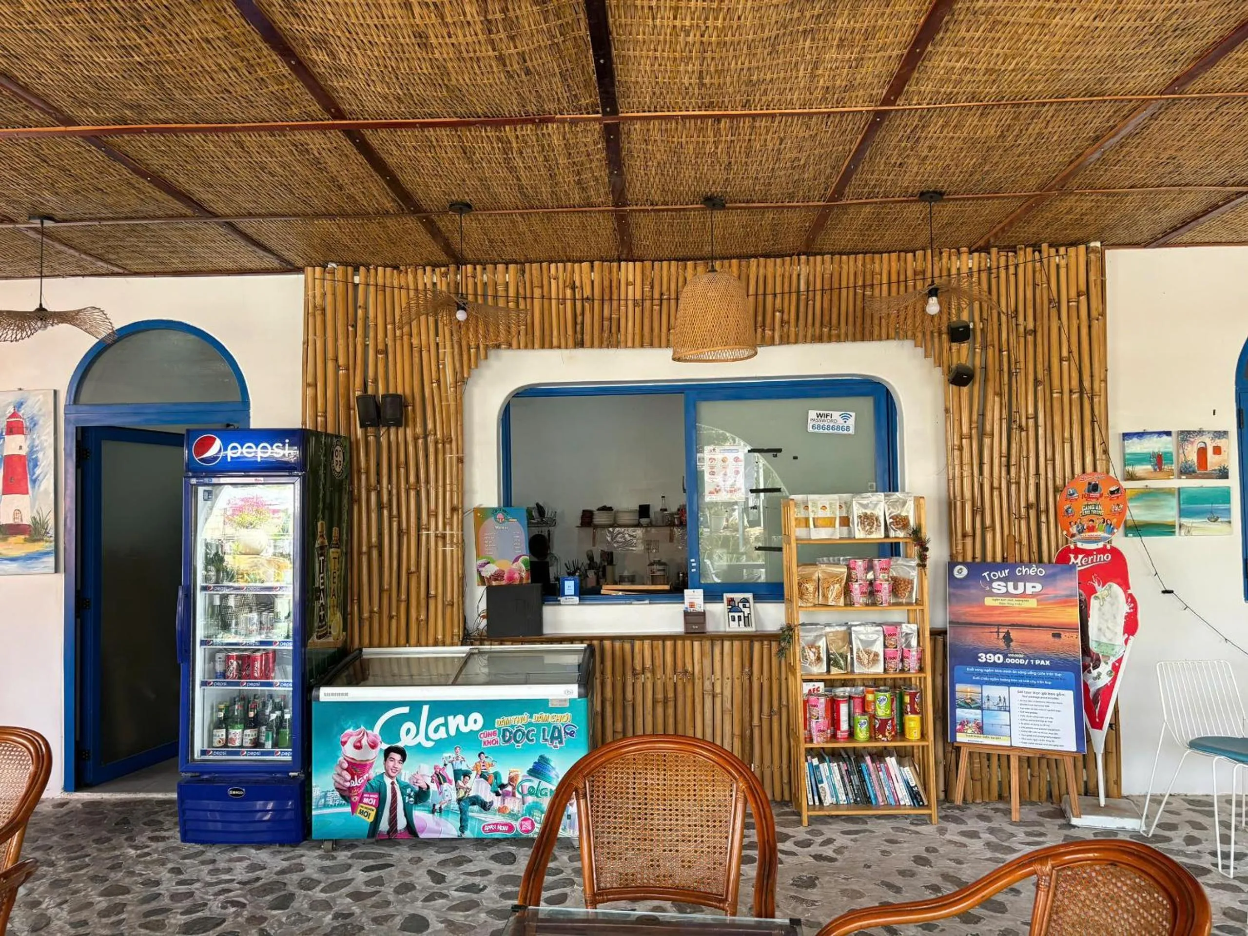 Restaurant/places to eat in Santorini Villa Cam Ranh