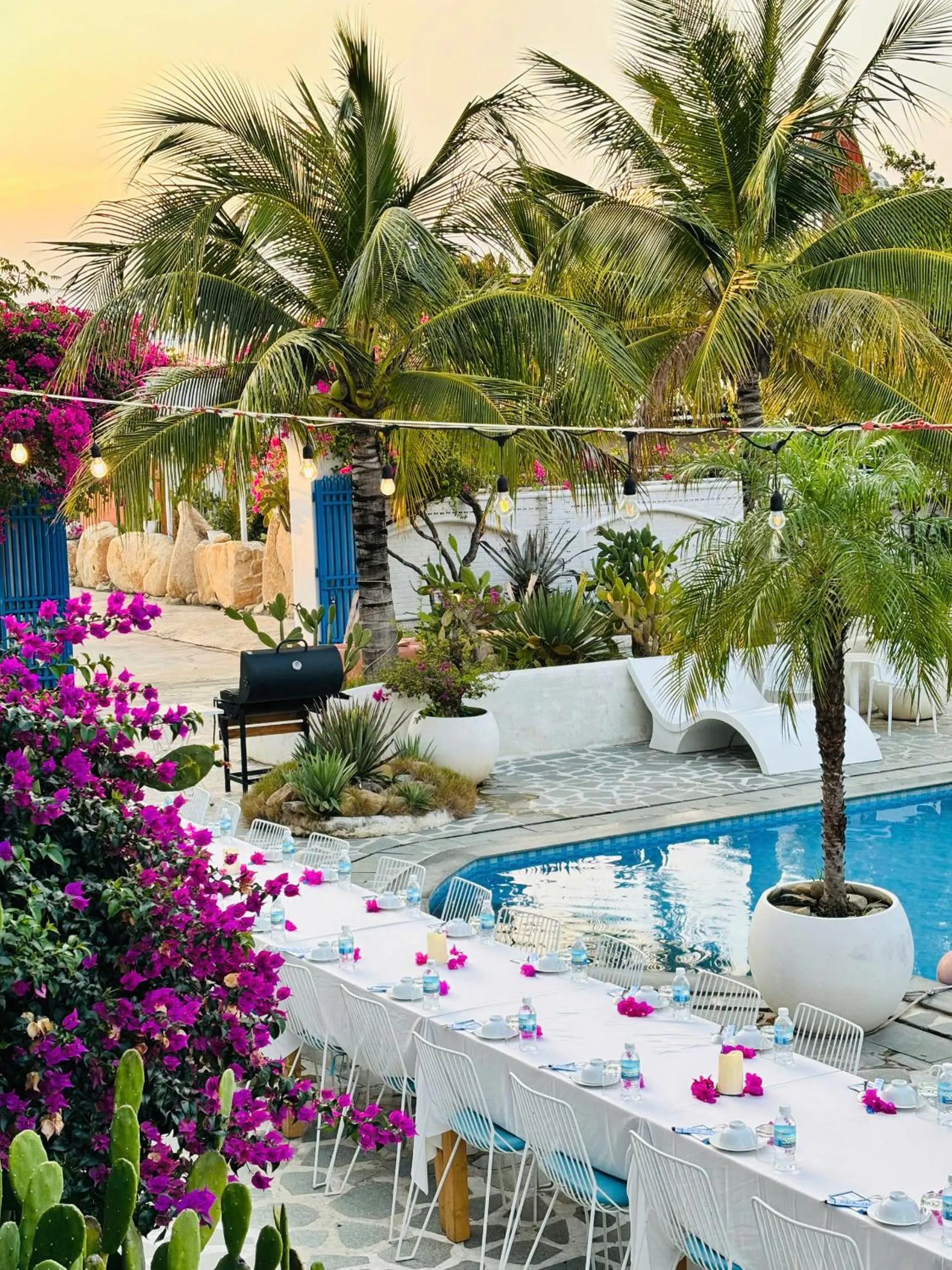 BBQ facilities in Santorini Villa Cam Ranh