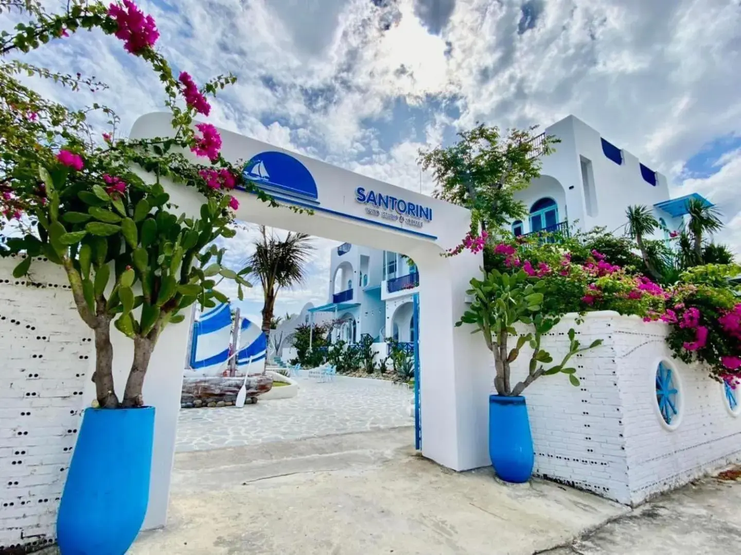 Property building in Santorini Villa Cam Ranh Property building in Santorini Villa Cam Ranh