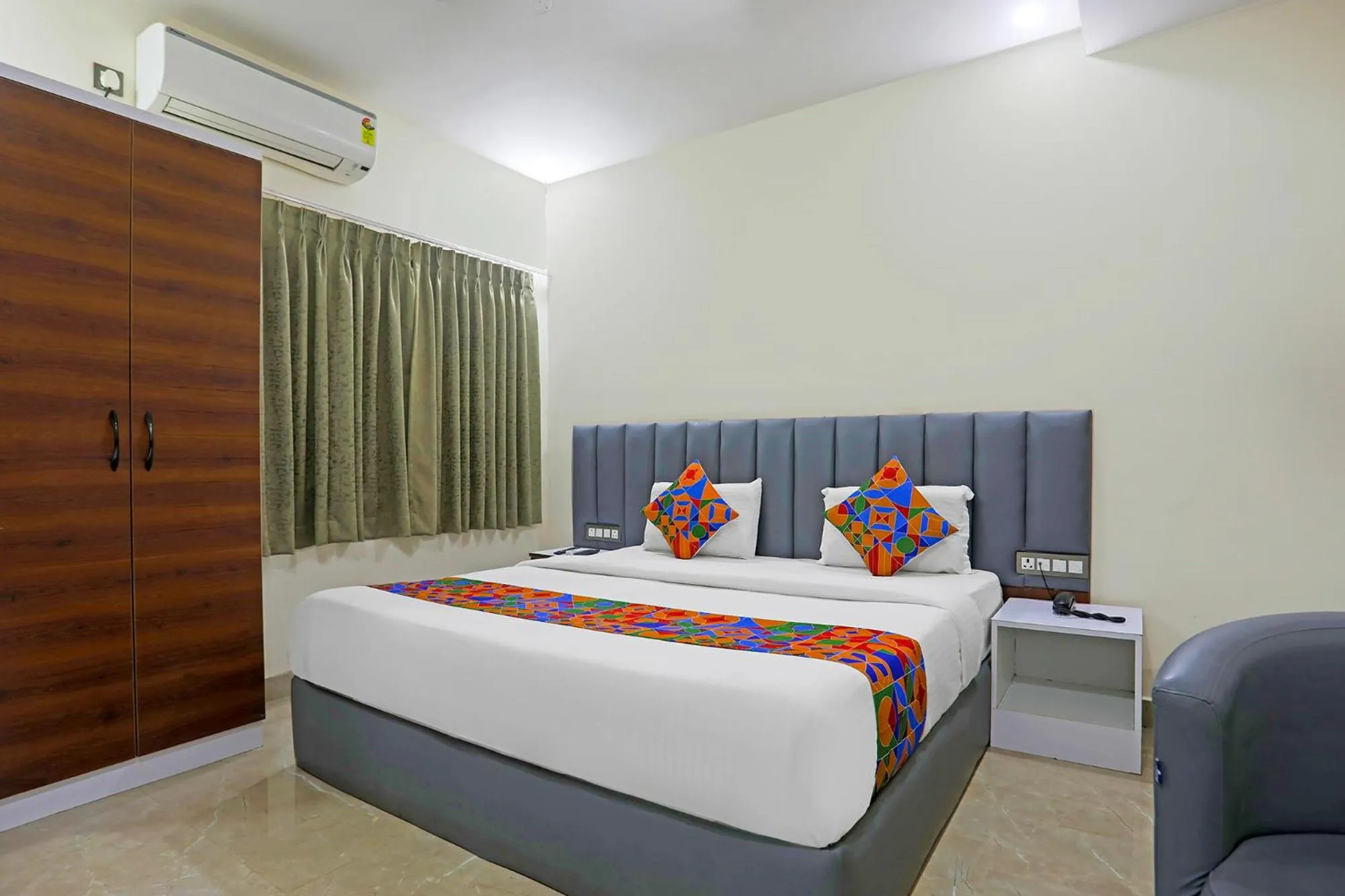 Bed in FabHotel RR Residency I - Nr Khammam Bus Stand