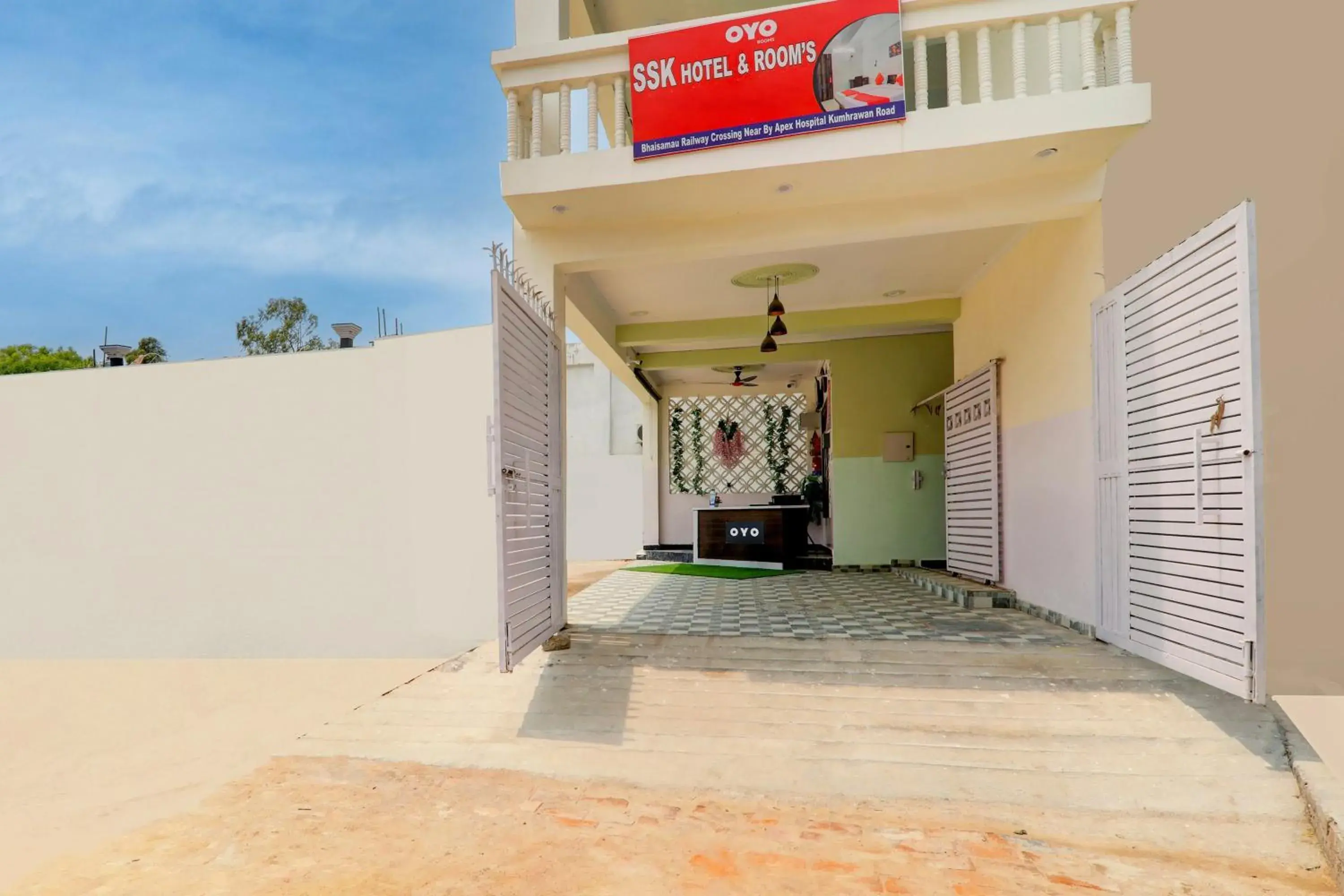 Facade/entrance in Super Hotel O SSK Hotel Facade/entrance in Super Hotel O SSK Hotel