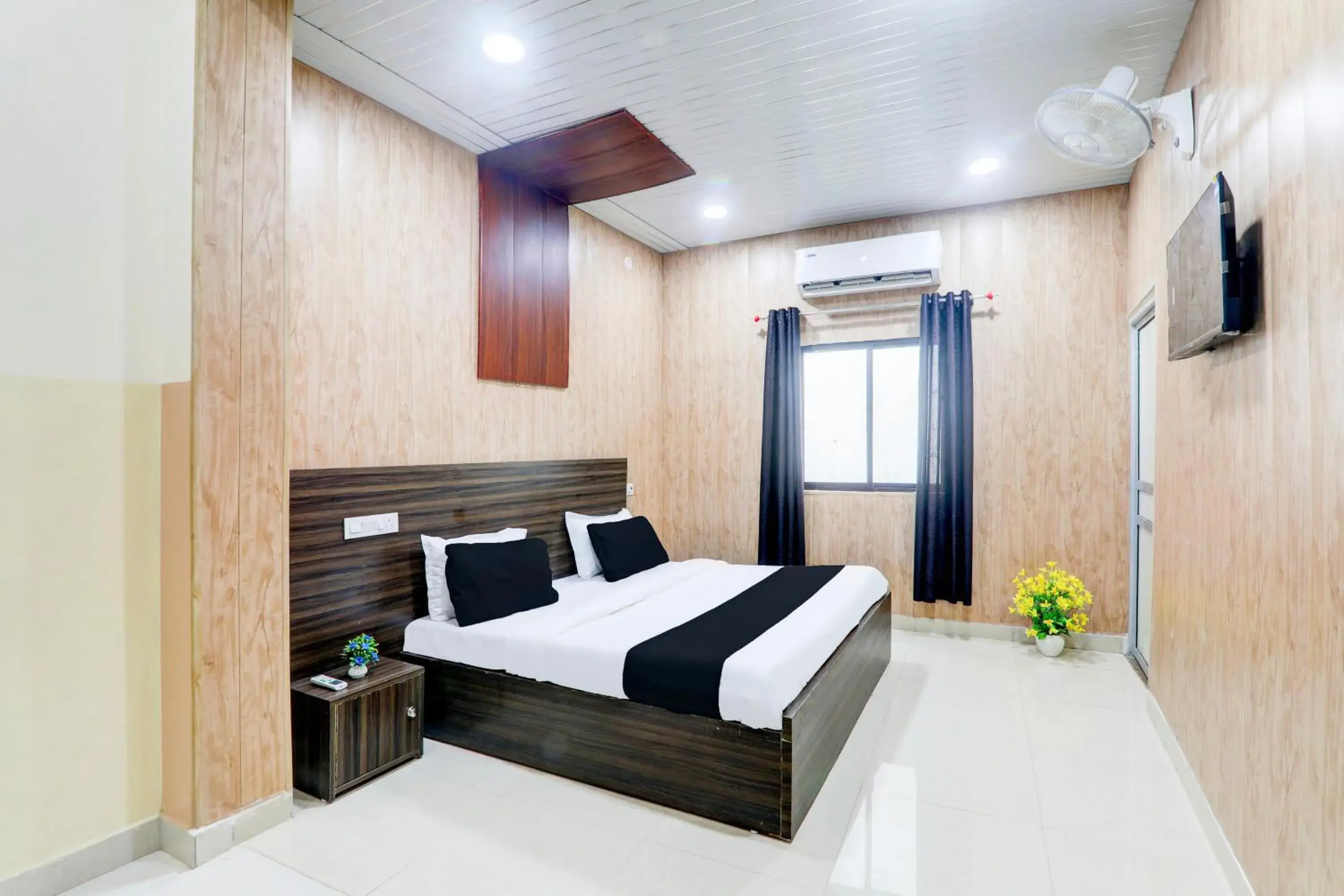 Bedroom, Bed in Super Hotel O SSK Hotel Bedroom, Bed in Super Hotel O SSK Hotel