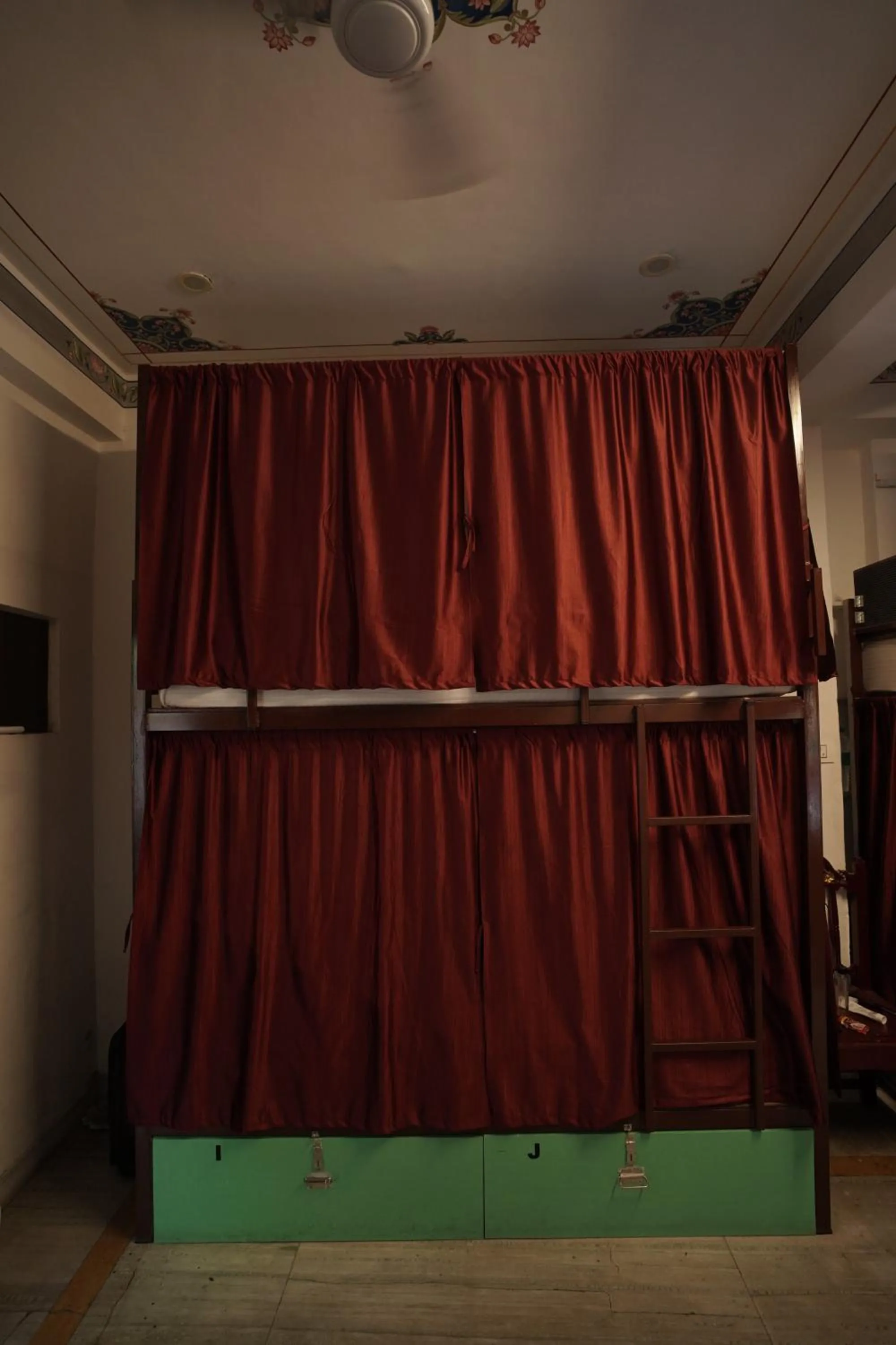 bunk bed in Hostel Funky Bunky