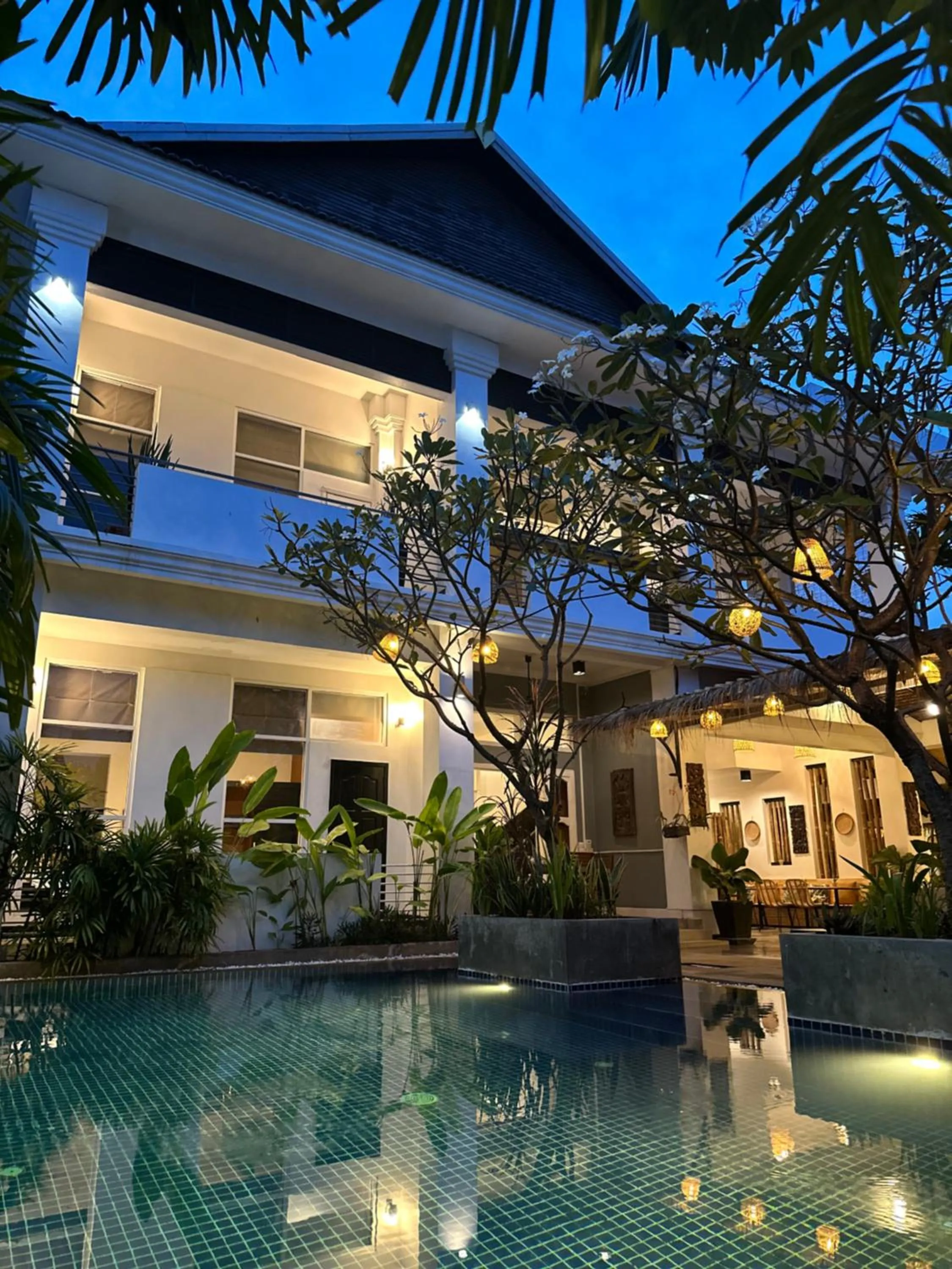 Property building in Babel Boutique