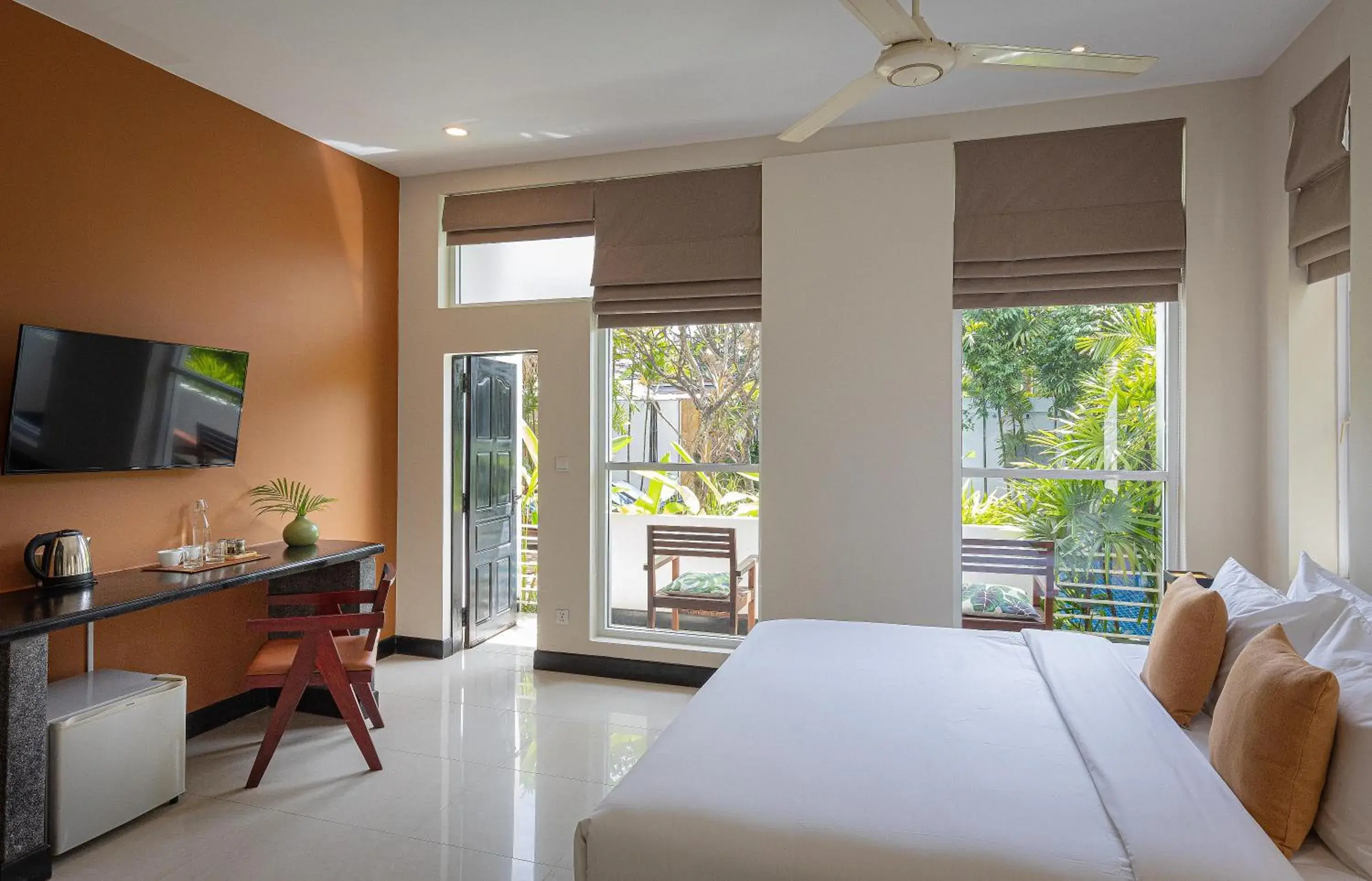 Pool view, Bed in Babel Boutique Pool view, Bed in Babel Boutique