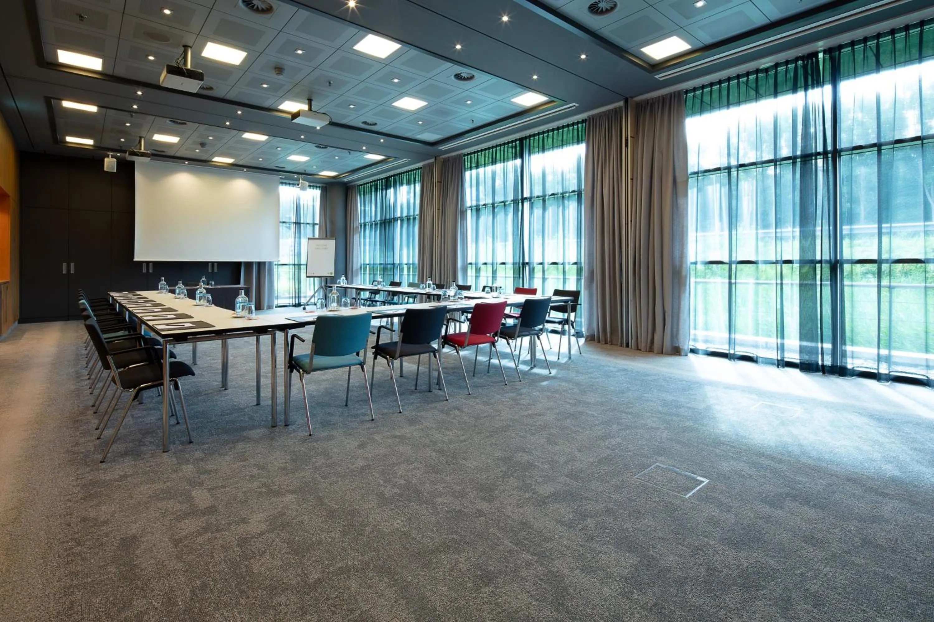 Meeting/conference room in Steigenberger Airport Hotel Amsterdam