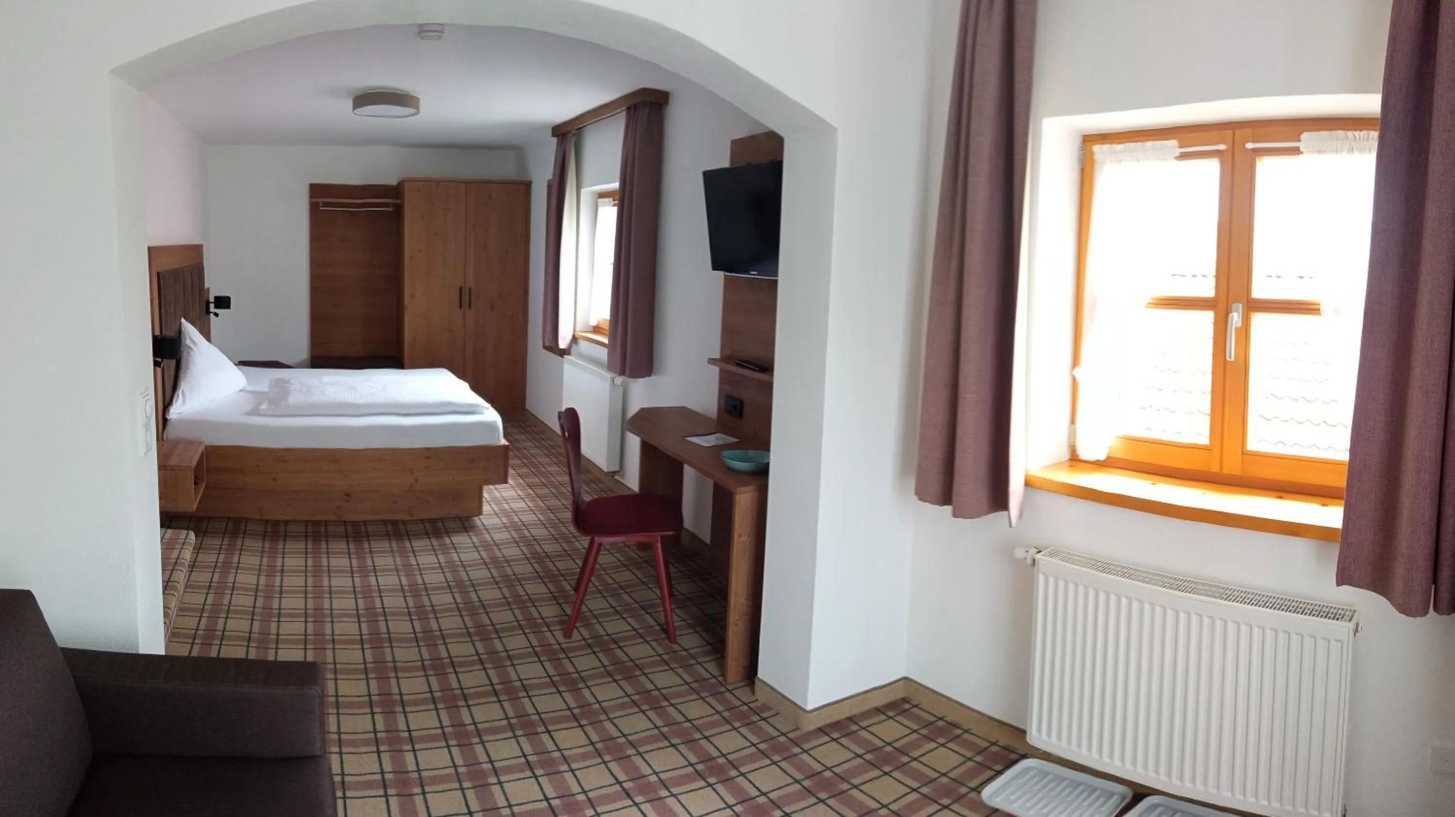 Photo of the whole room, Bed in Gasthaus Aiplspitz