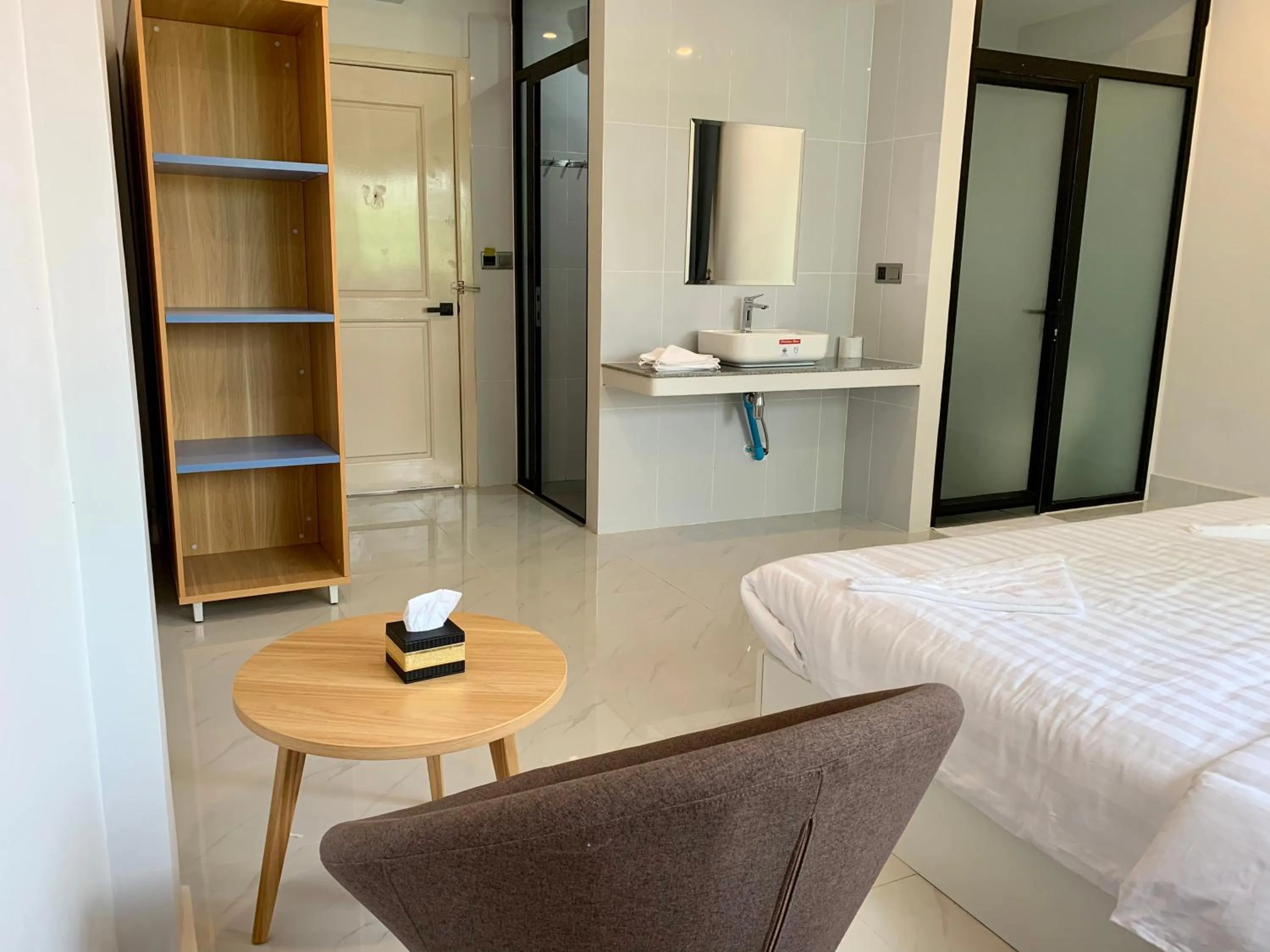 Bedroom, Bed in Nico’s Hotel and SkyBar