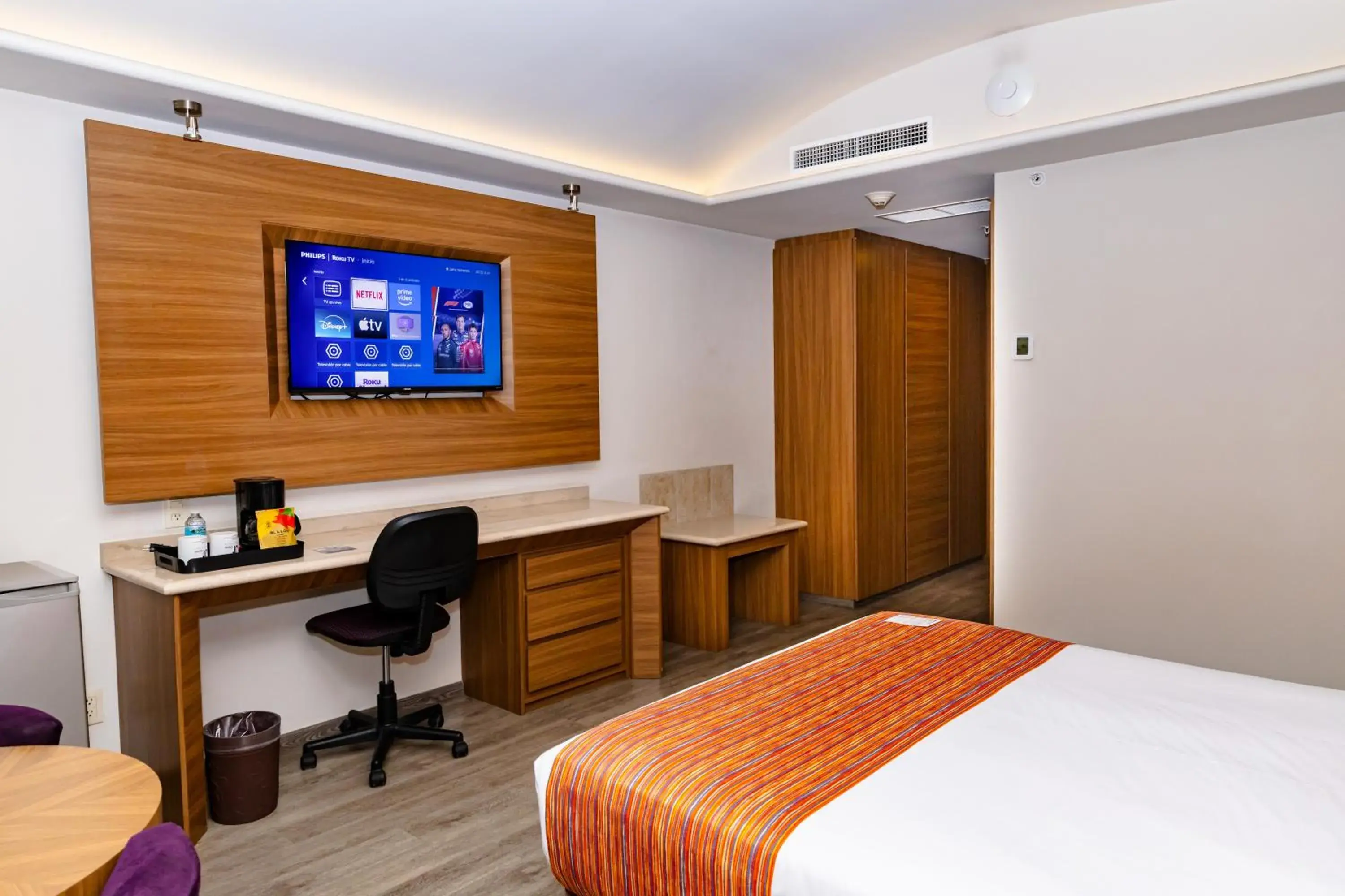 Bed in JF Grand Puebla Bed in JF Grand Puebla