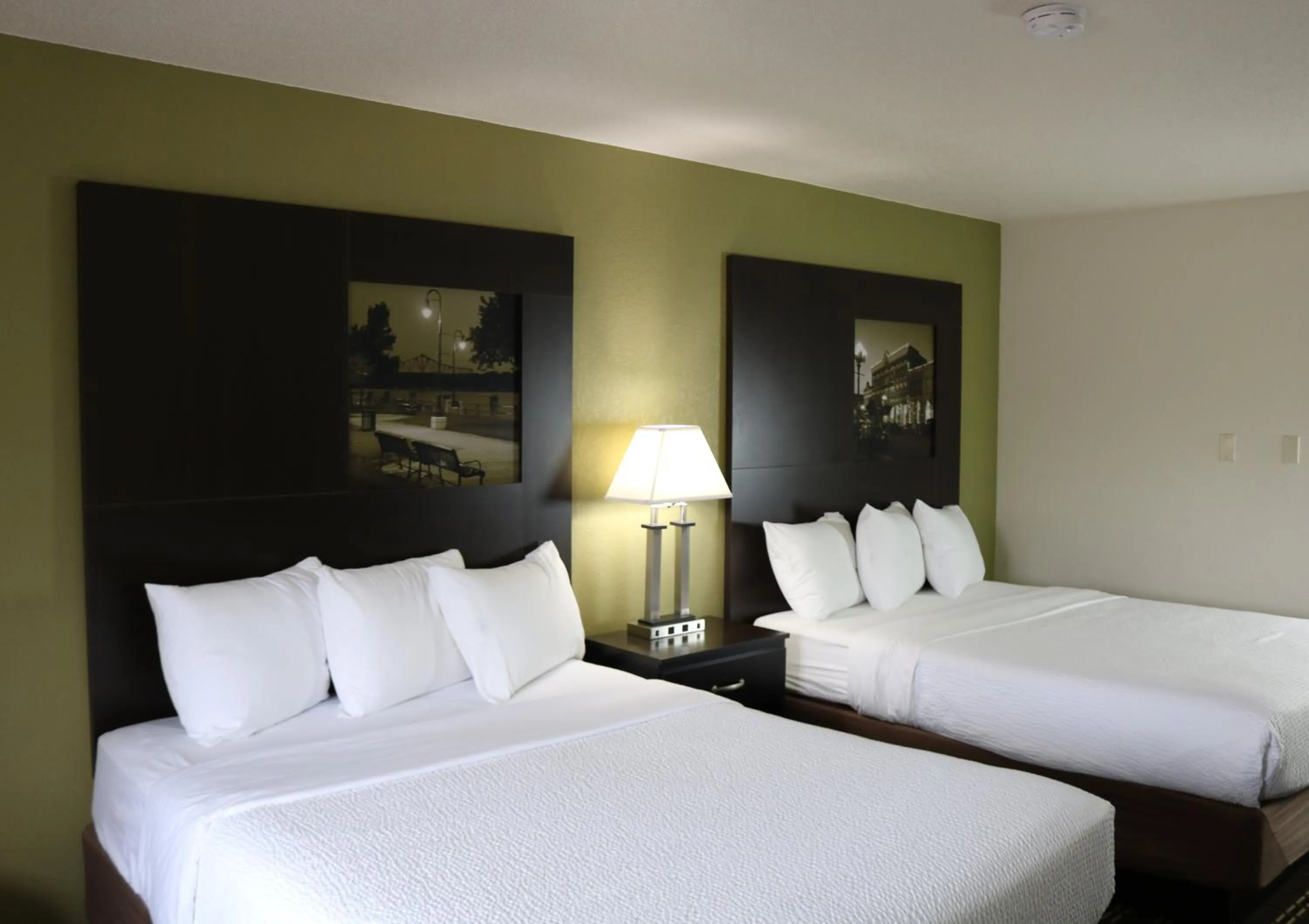 Bed in Super 8 by Wyndham La Crosse