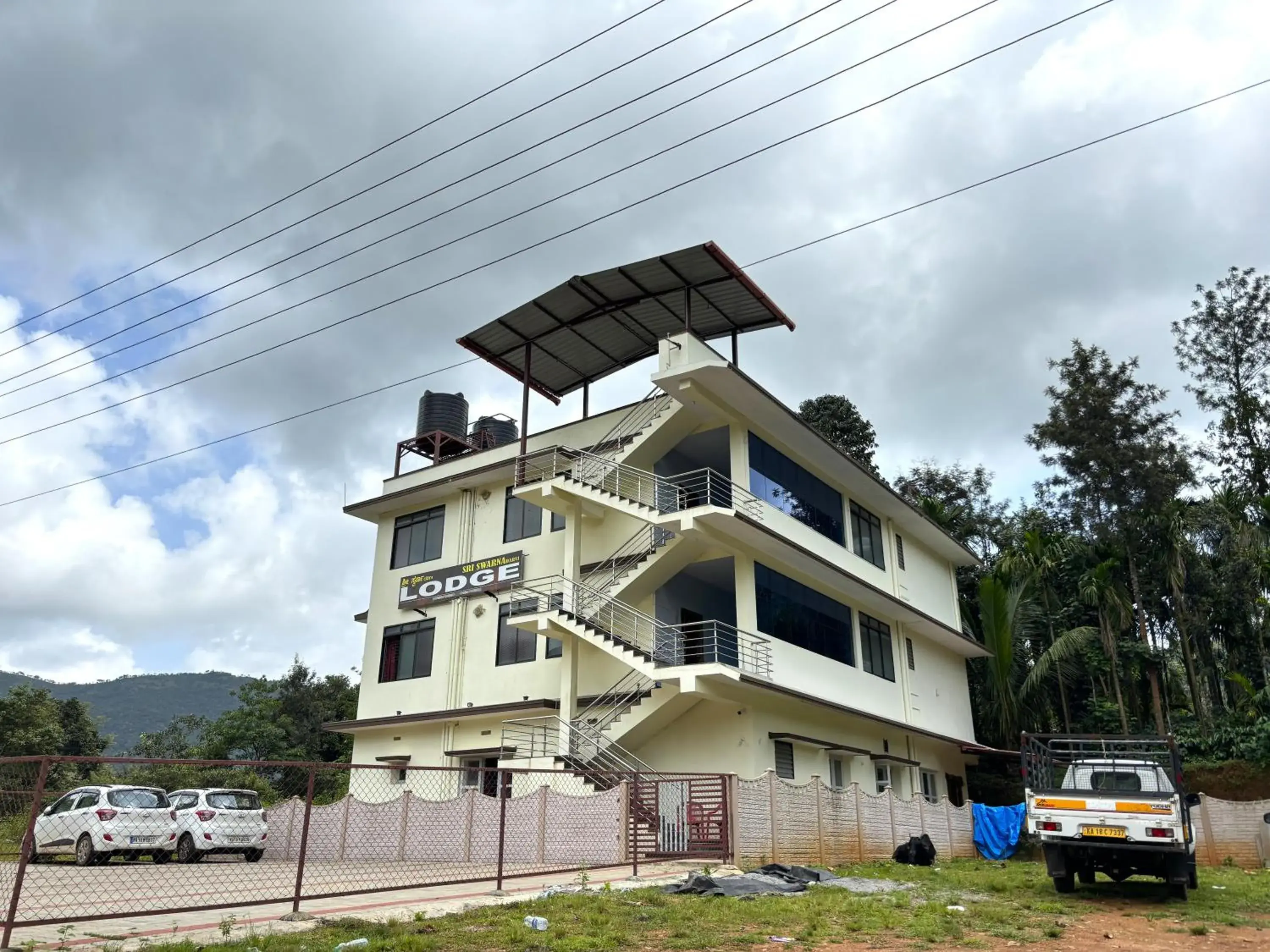 Property building in Sri Swarna Darvi Lodge Horanadu Property building in Sri Swarna Darvi Lodge Horanadu