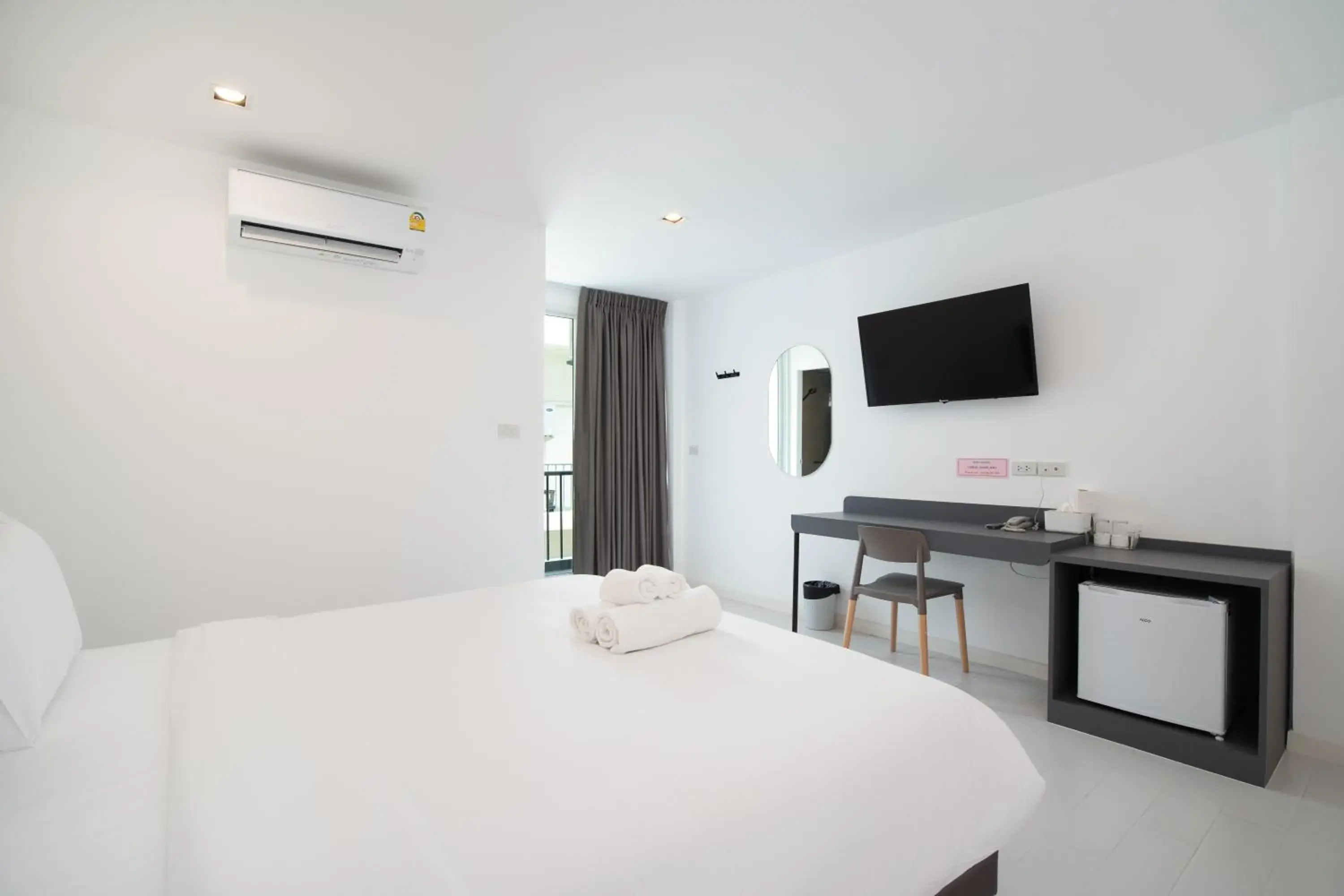 Bathroom, Bed in The Urban Oasis Bathroom, Bed in The Urban Oasis