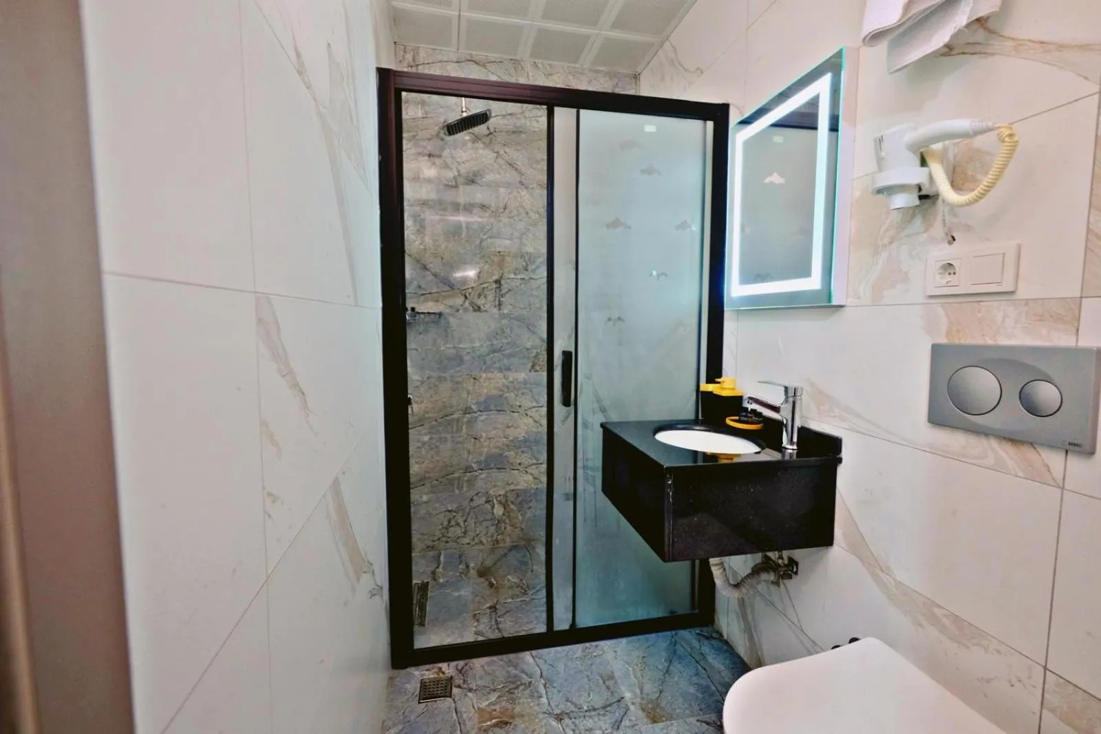 Shower in Yellow Mansion