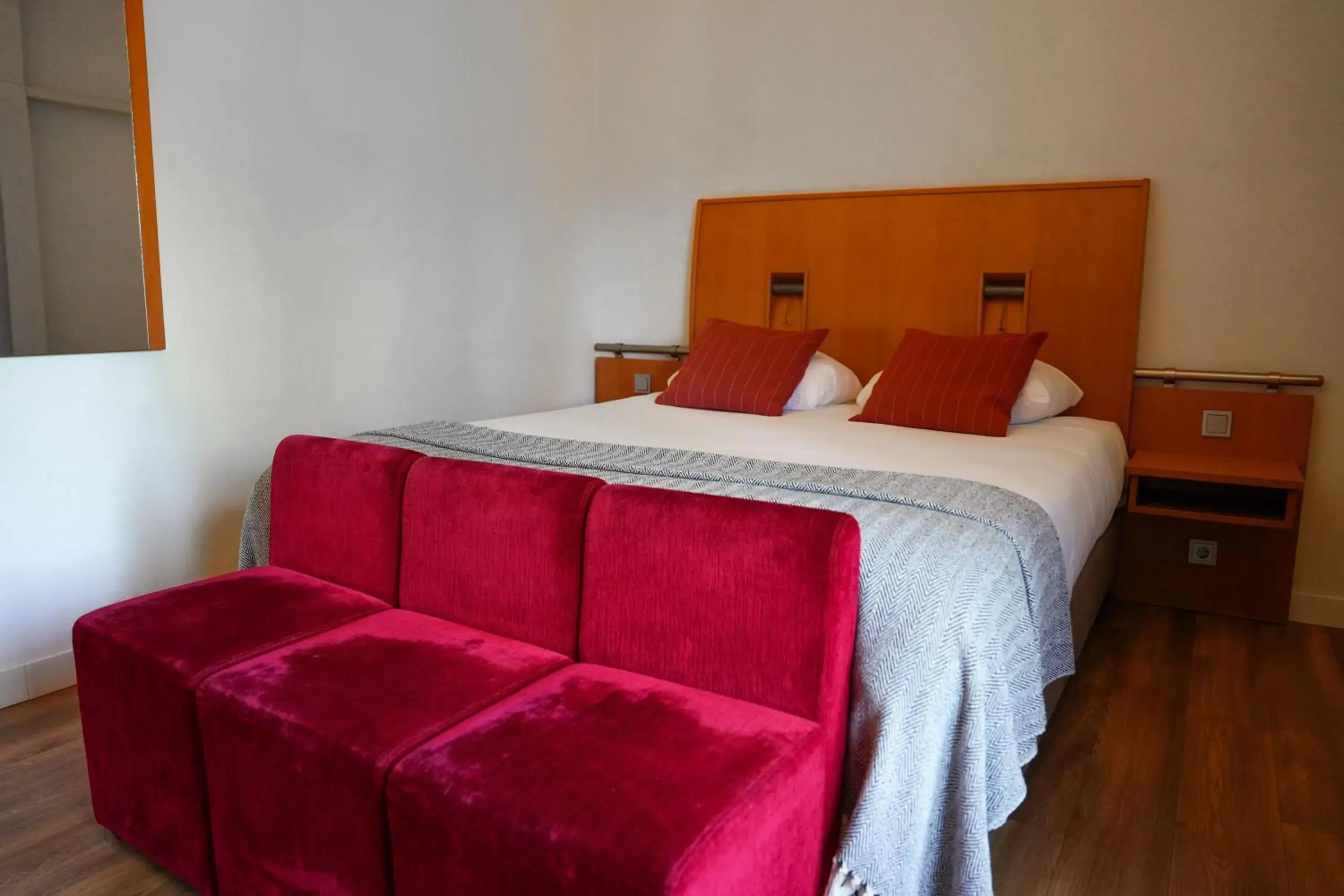 Deluxe Double Room in Hotel Het Witte Paard Deluxe Double Room in Hotel Het Witte Paard