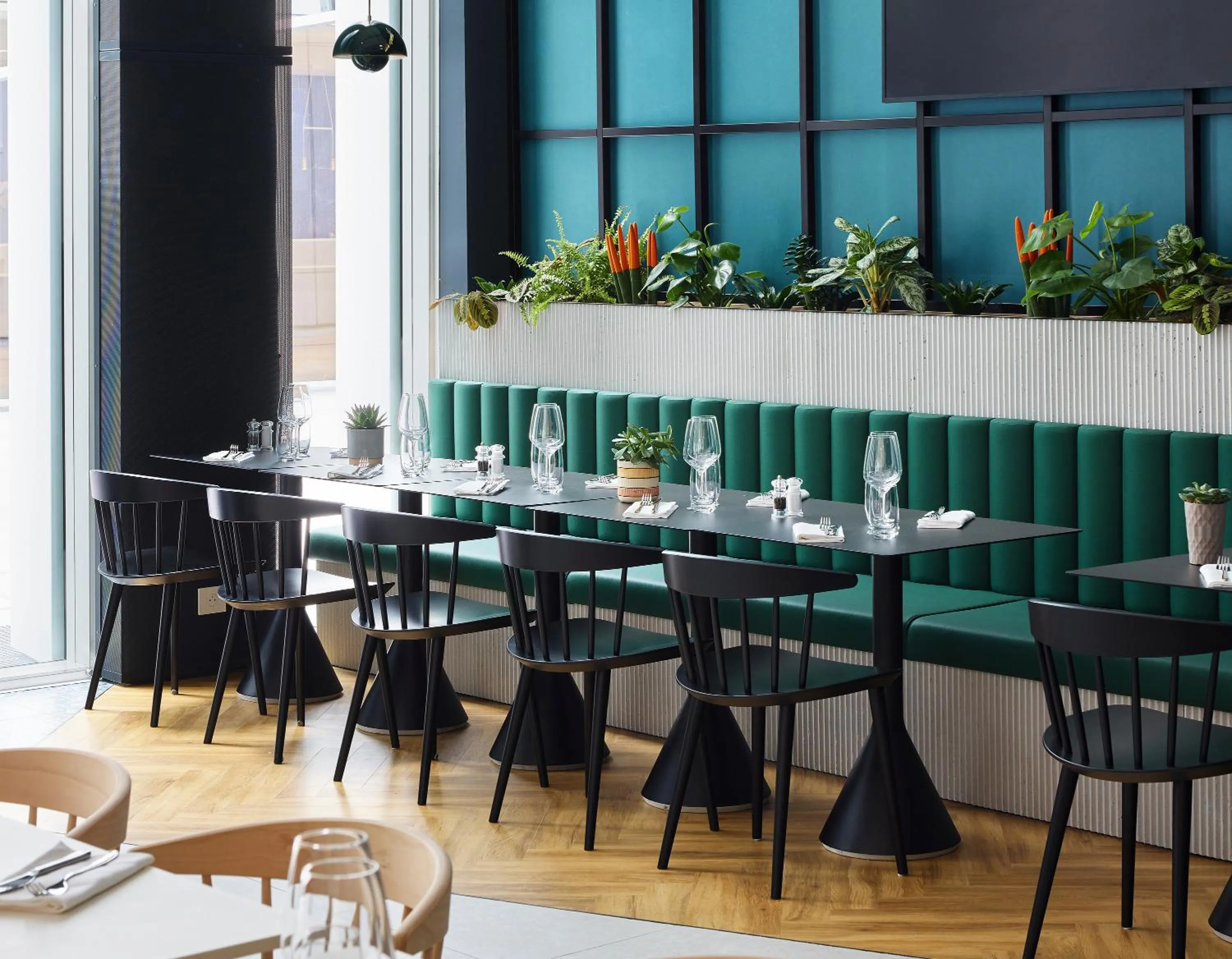 Restaurant/places to eat in H4 Hotel Wyndham Paris Pleyel Resort