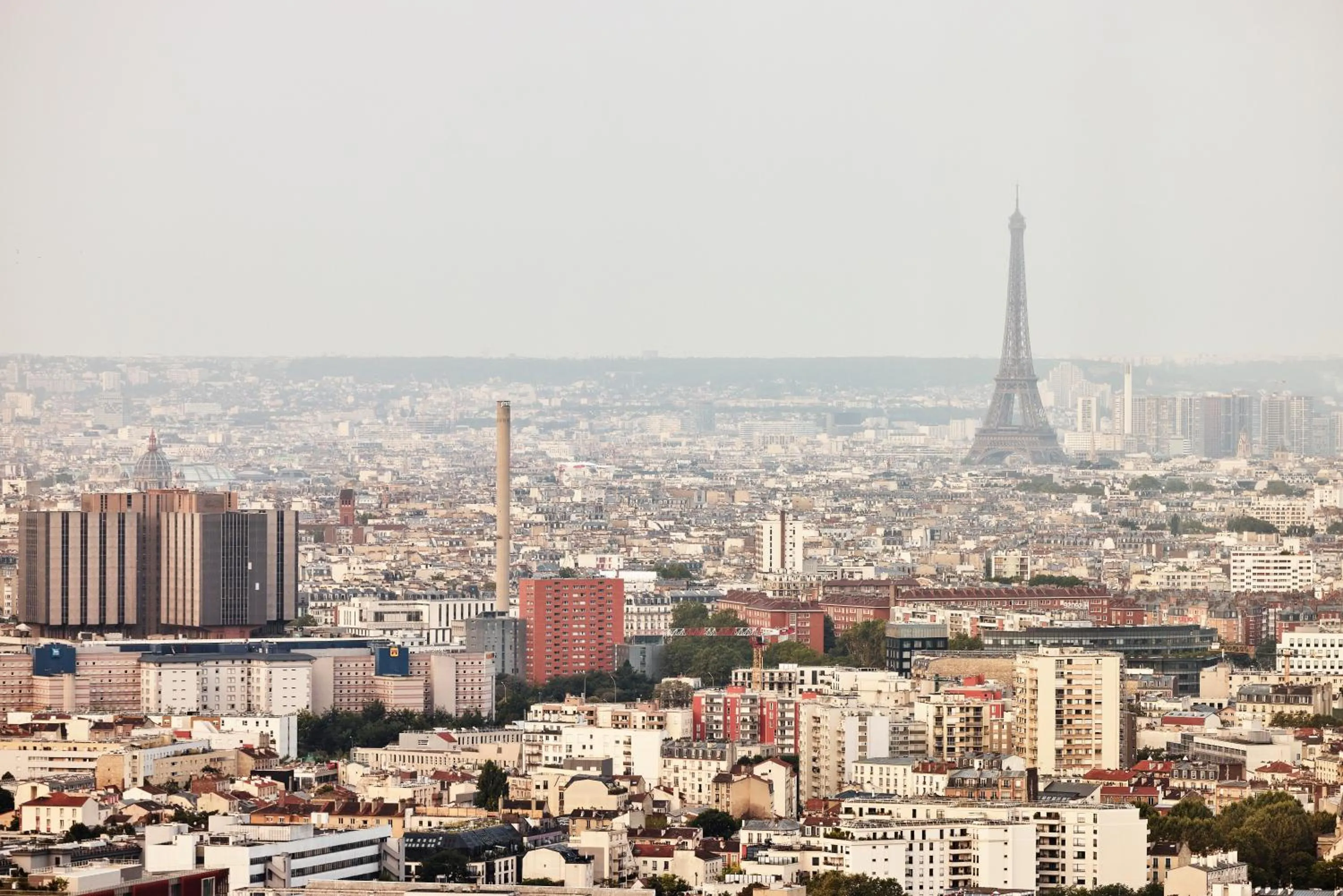 City view in H4 Hotel Wyndham Paris Pleyel Resort