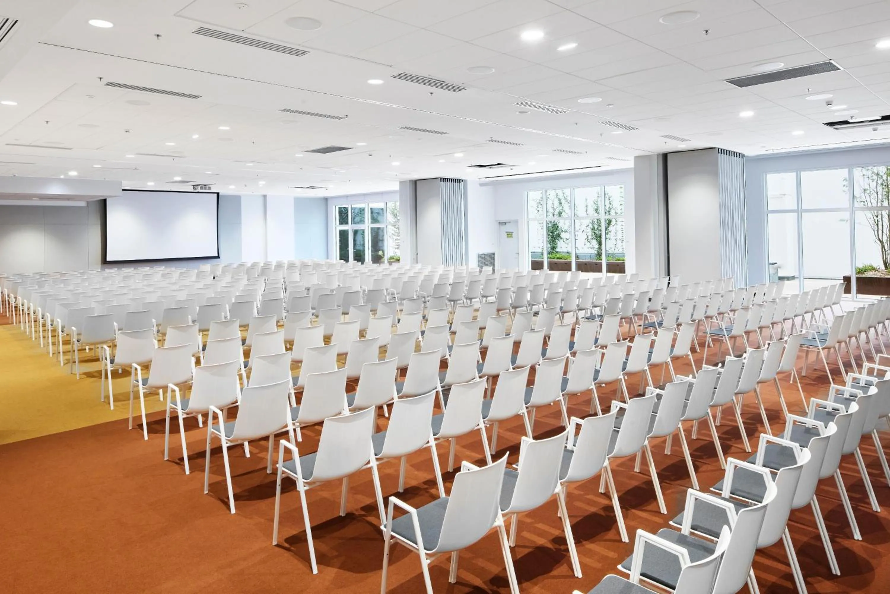 Meeting/conference room in H4 Wyndham Paris Pleyel