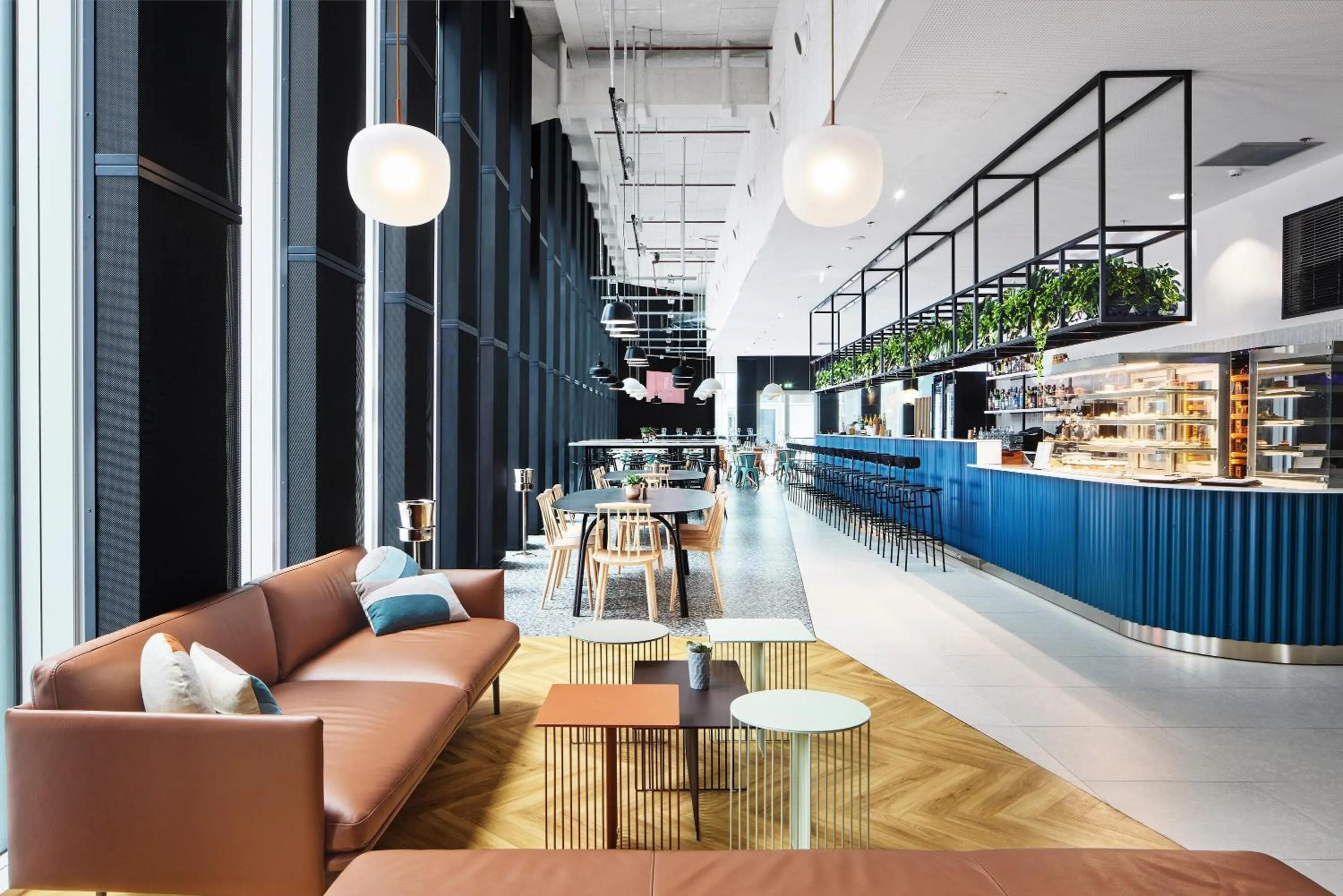 Restaurant/places to eat in H4 Wyndham Paris Pleyel
