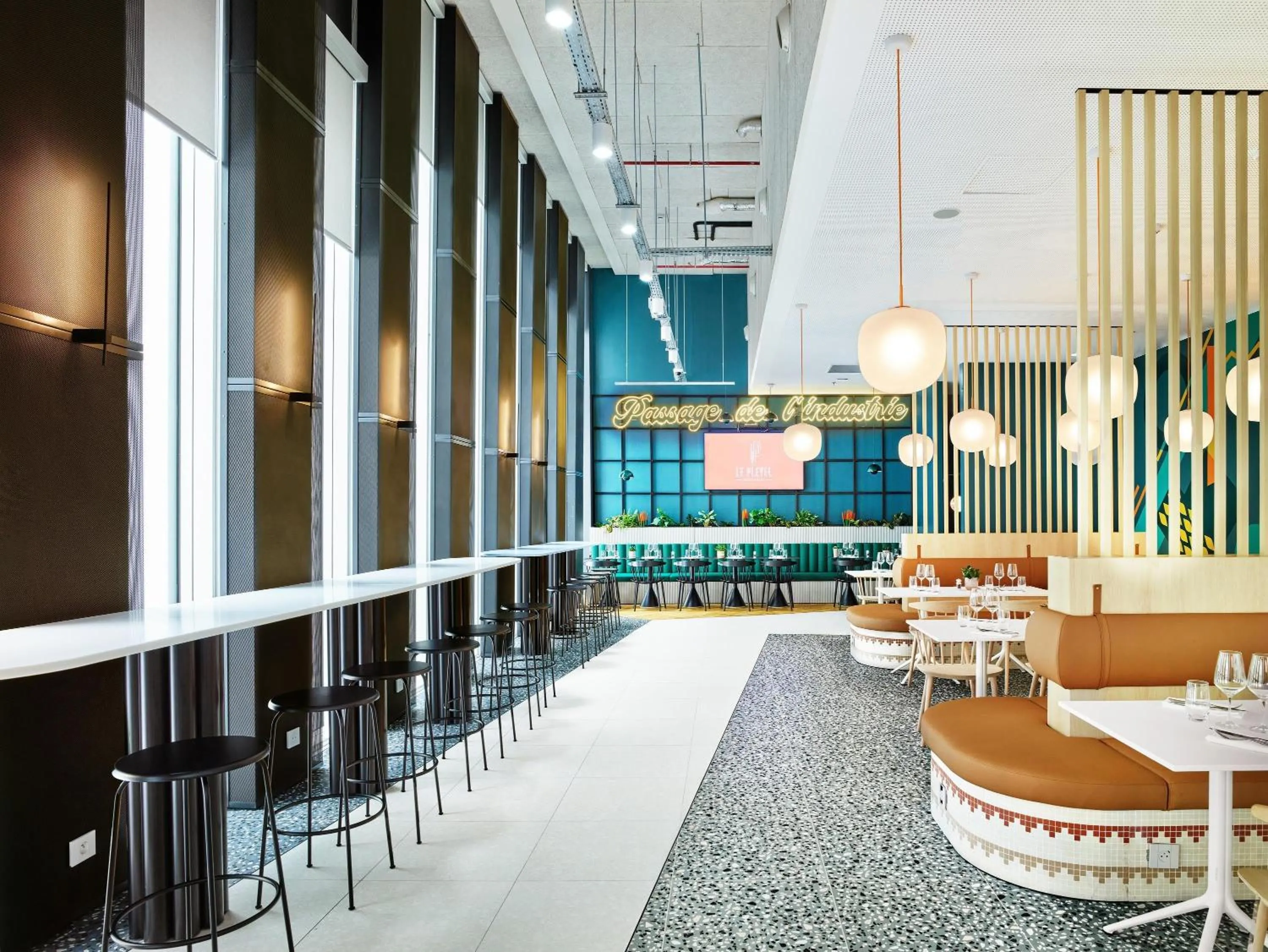 Restaurant/places to eat in H4 Wyndham Paris Pleyel