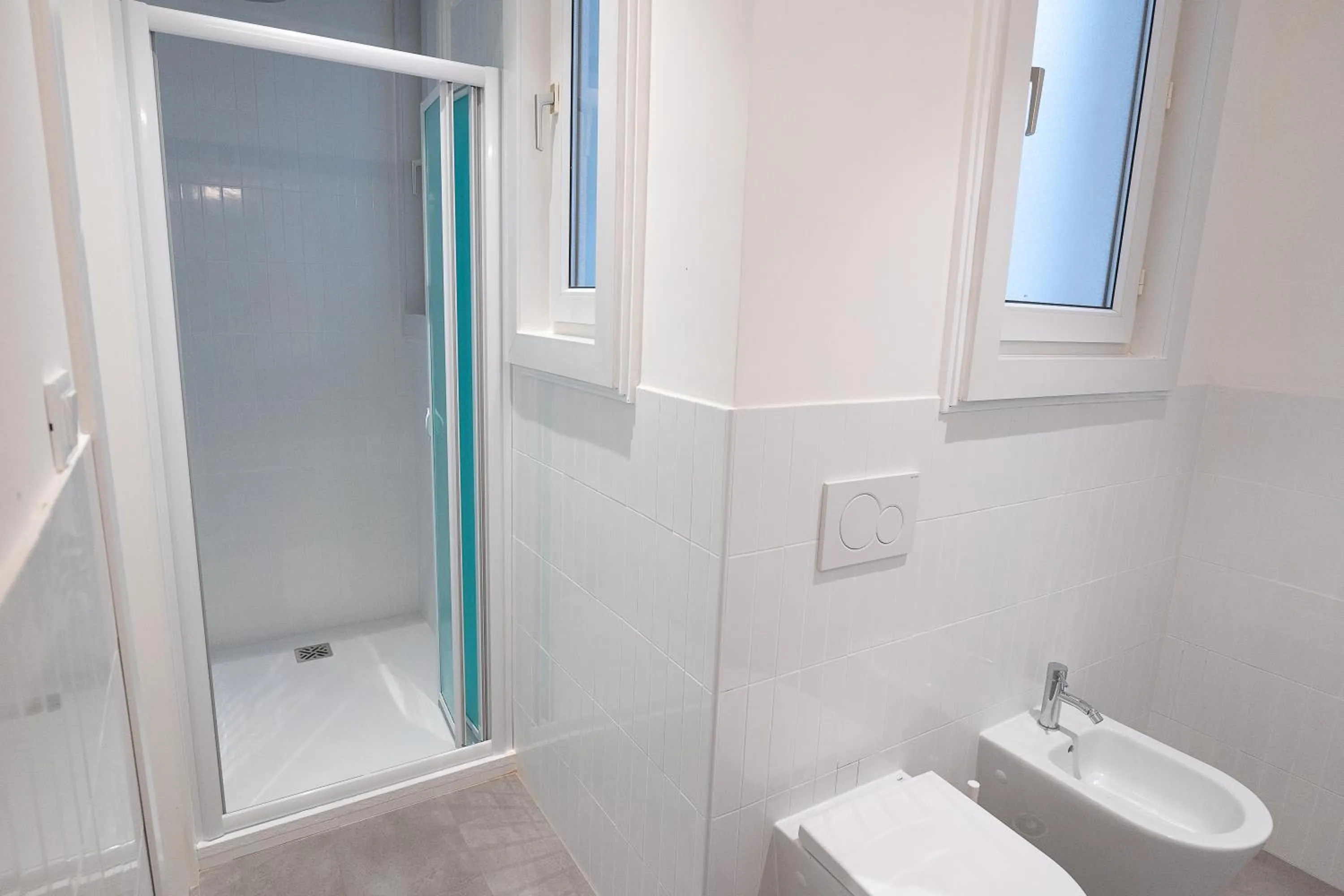 [700mStazioneCentrale]Ampio Trilocale con 2Balconi