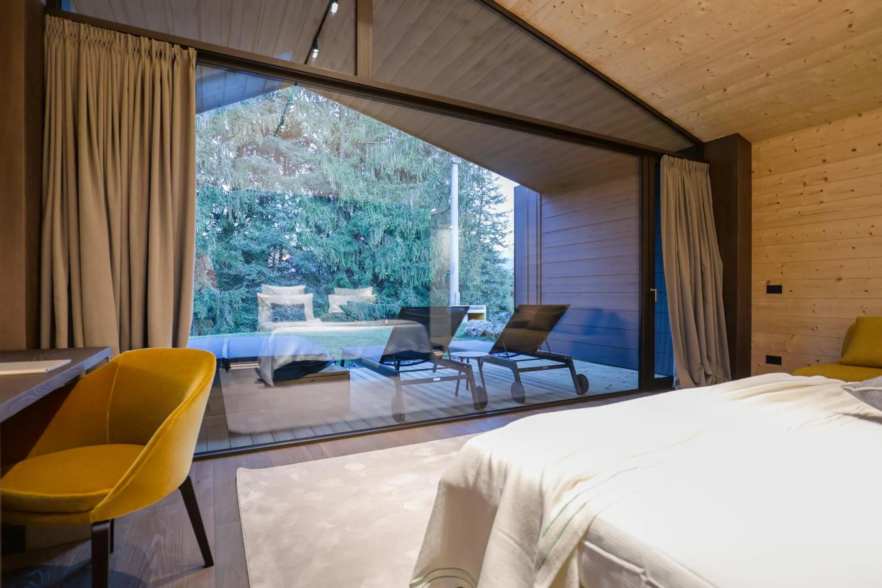 View (from property/room), Bed in Collina Luxury Relais