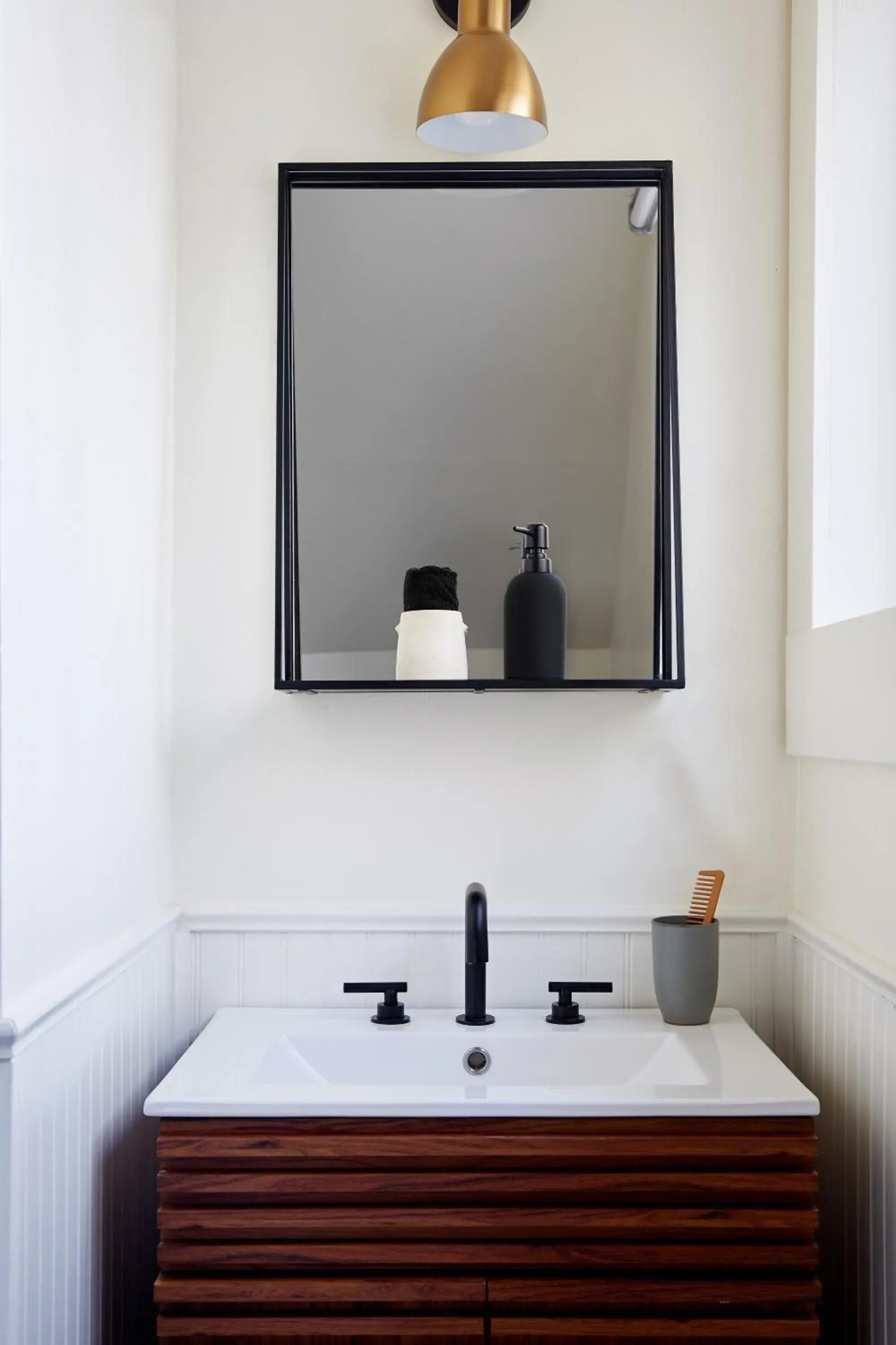 King Room - Pet Free in Mine and Farm, The Inn at Guerneville, CA King Room - Pet Free in Mine and Farm, The Inn at Guerneville, CA