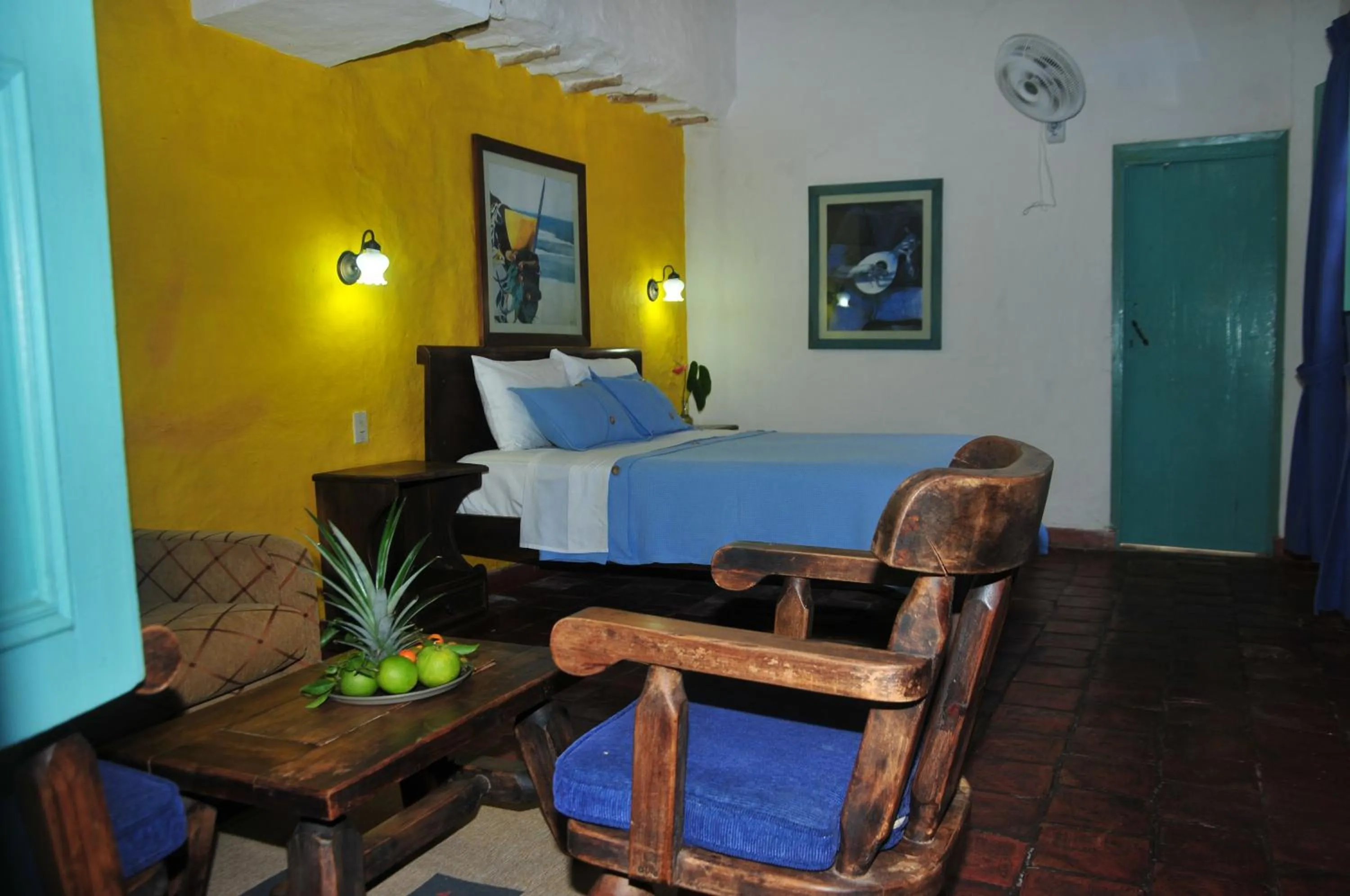 Junior Suite - single occupancy in Hotel Mision Santa Barbara RNT 4799