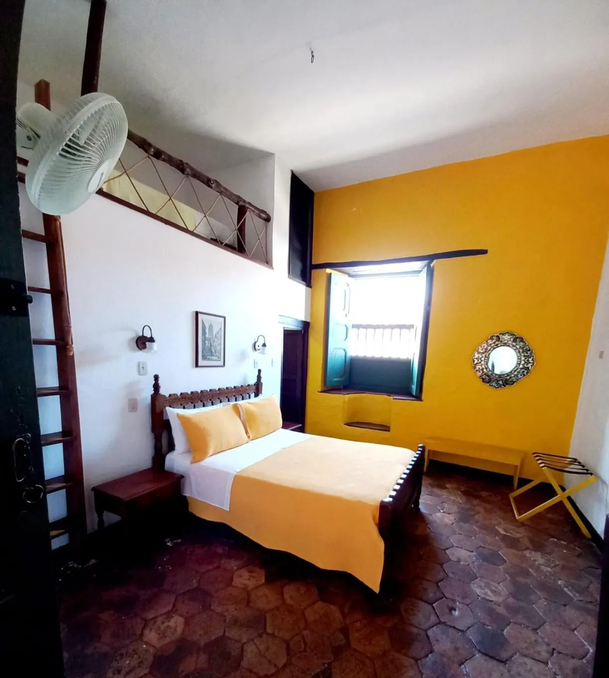 Hotel Mision Santa Barbara