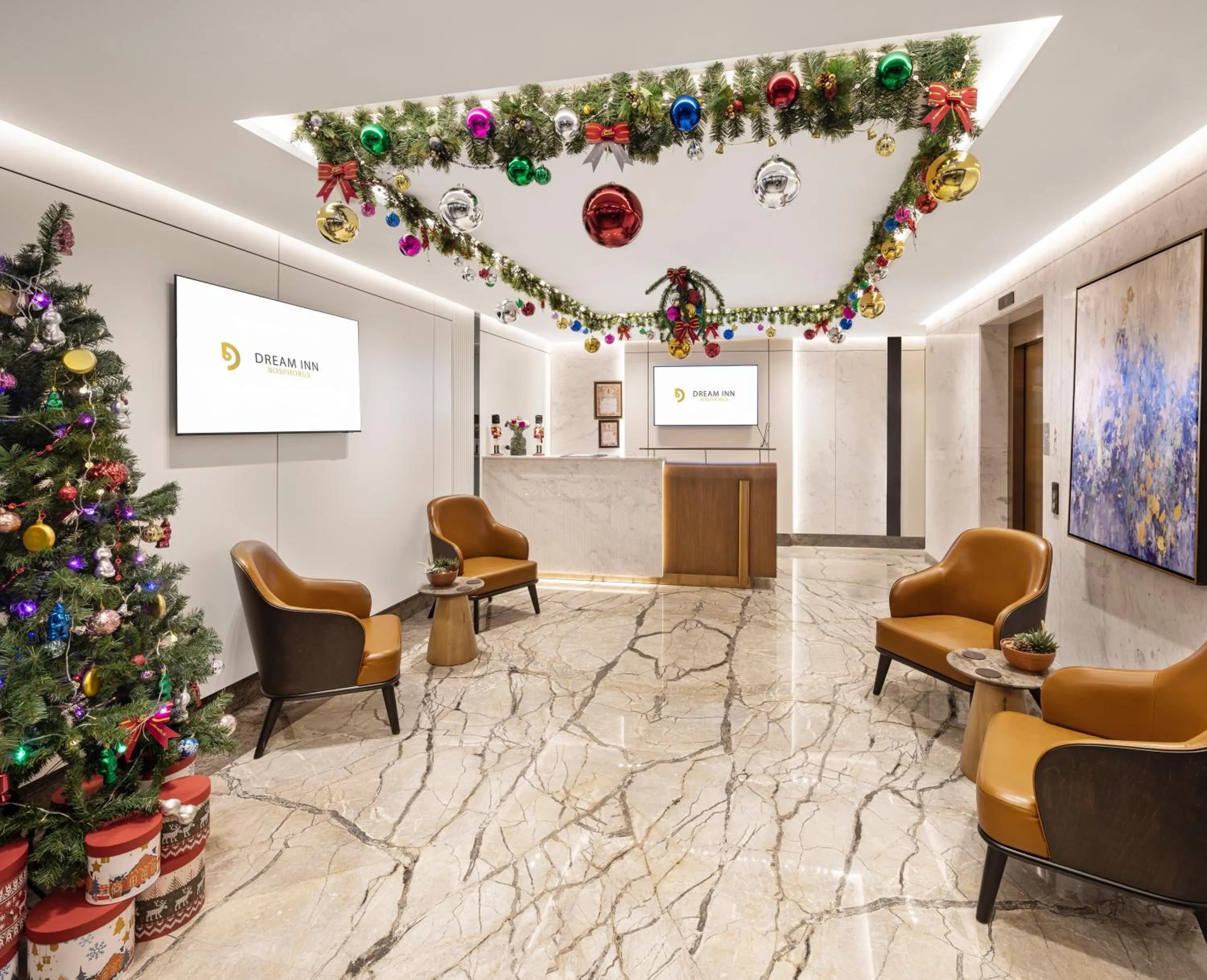 Seating area in Dream Inn Karaköy Bosphorus