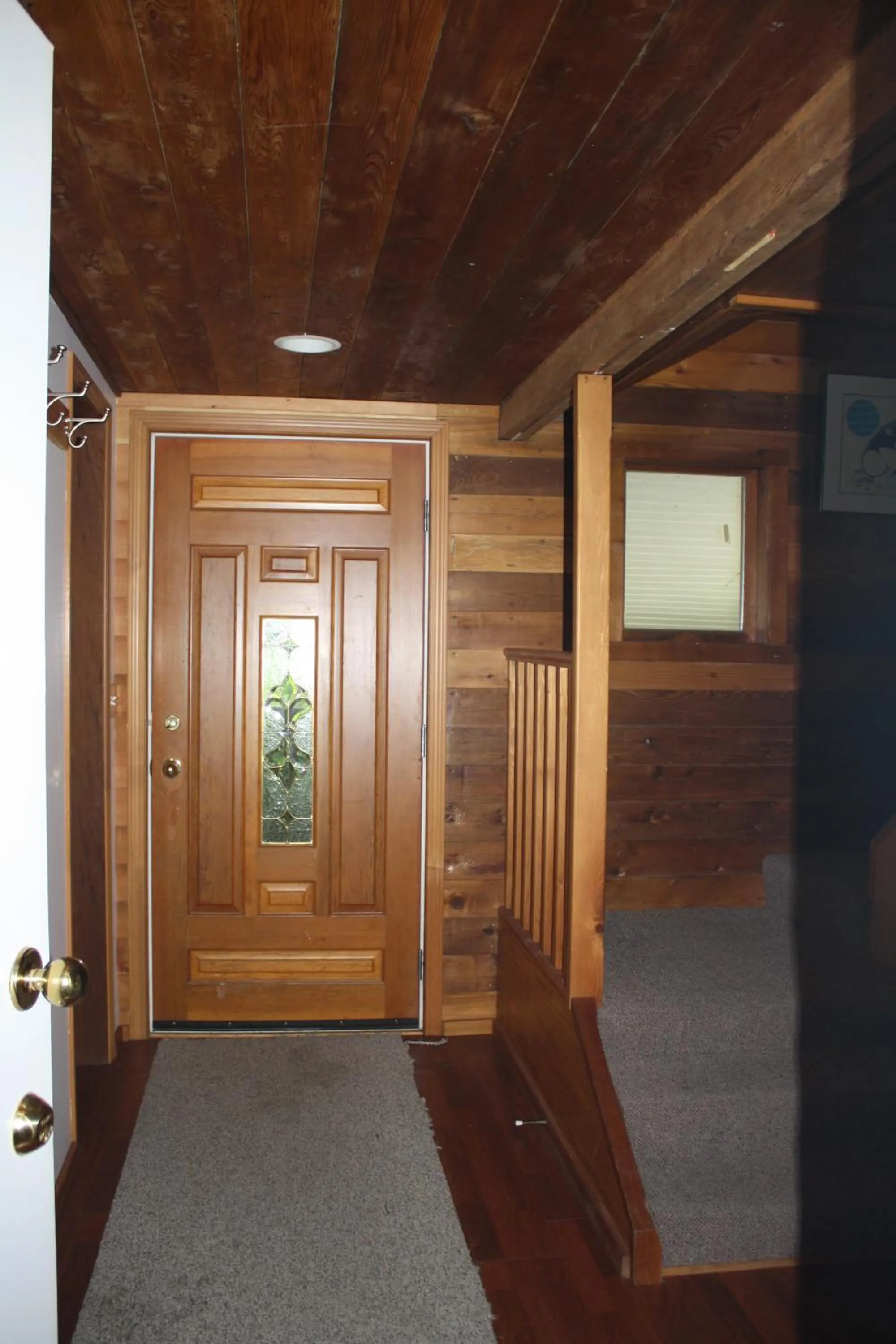 Facade/entrance in Orca Lodge