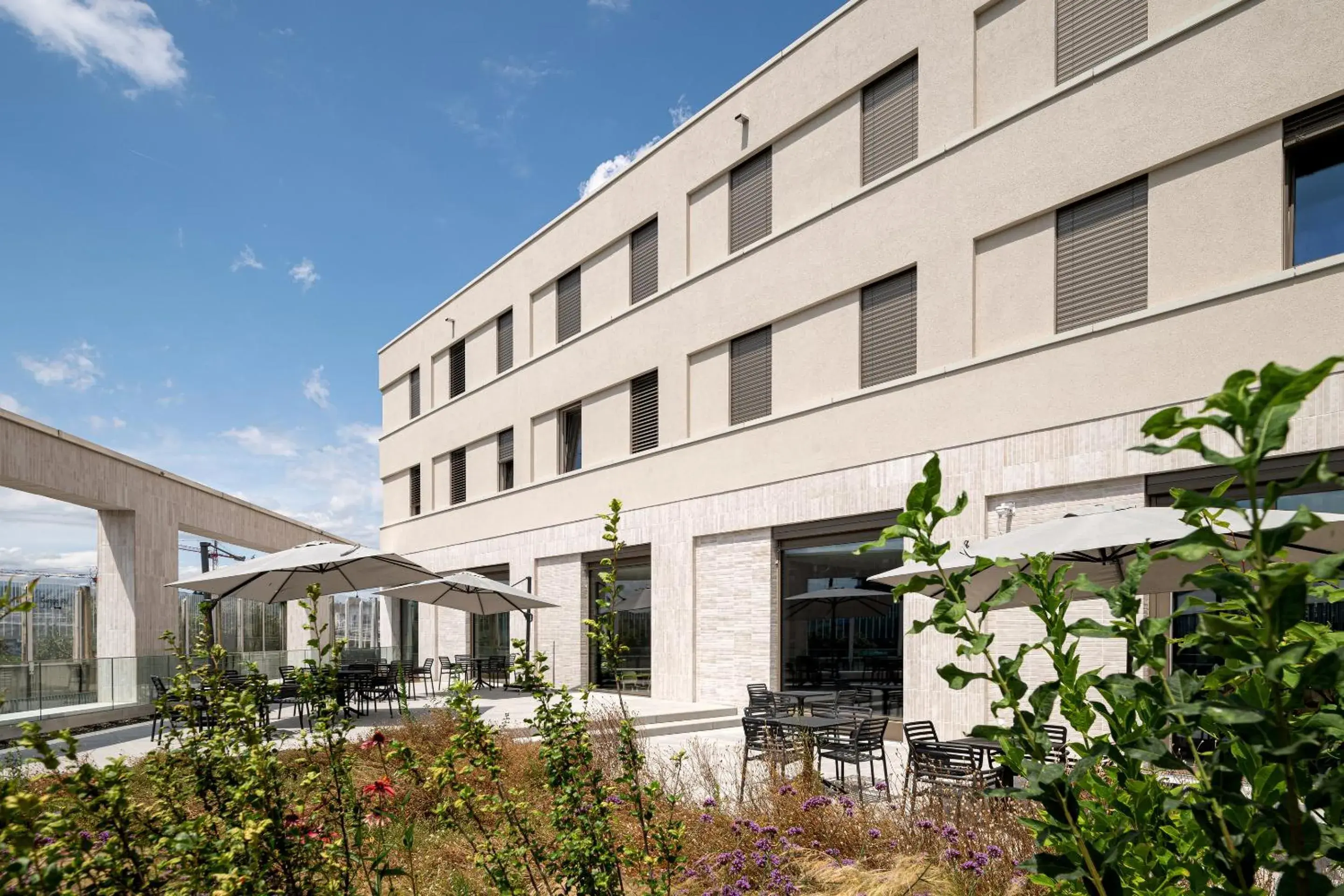 Property building in Zleep Hotel Lausanne-Chavannes Property building in Zleep Hotel Lausanne-Chavannes