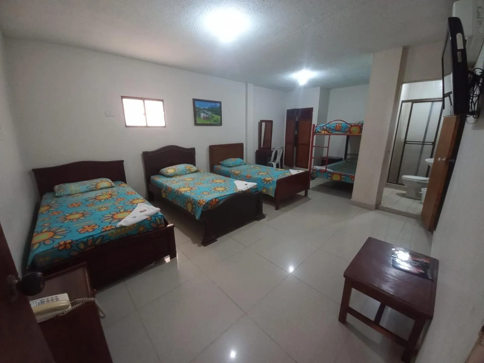 Photo of the whole room, Bed in Hotel Granada Inn