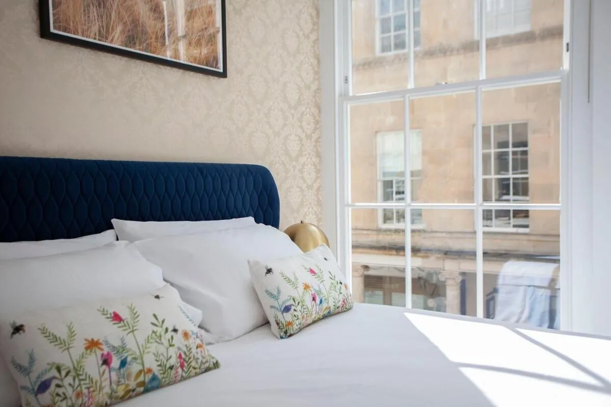 Bedroom, Bed in Stunning Apt - Centre of Historic Bath