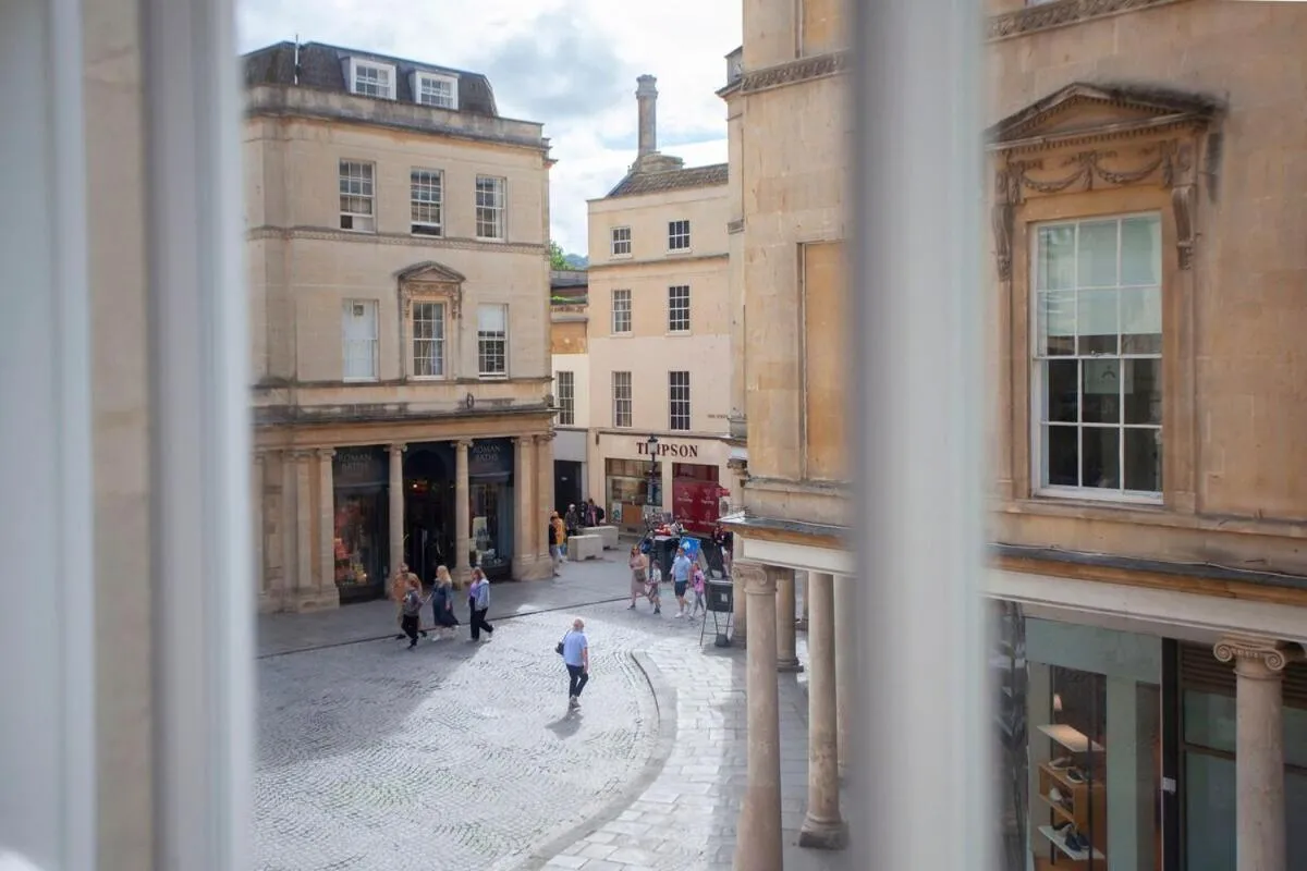 Stunning Apt - Centre of Historic Bath
